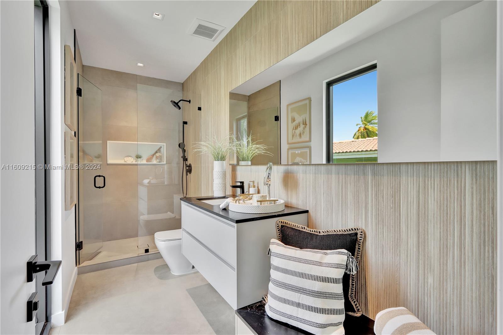 EASTERN SHORES - Residential