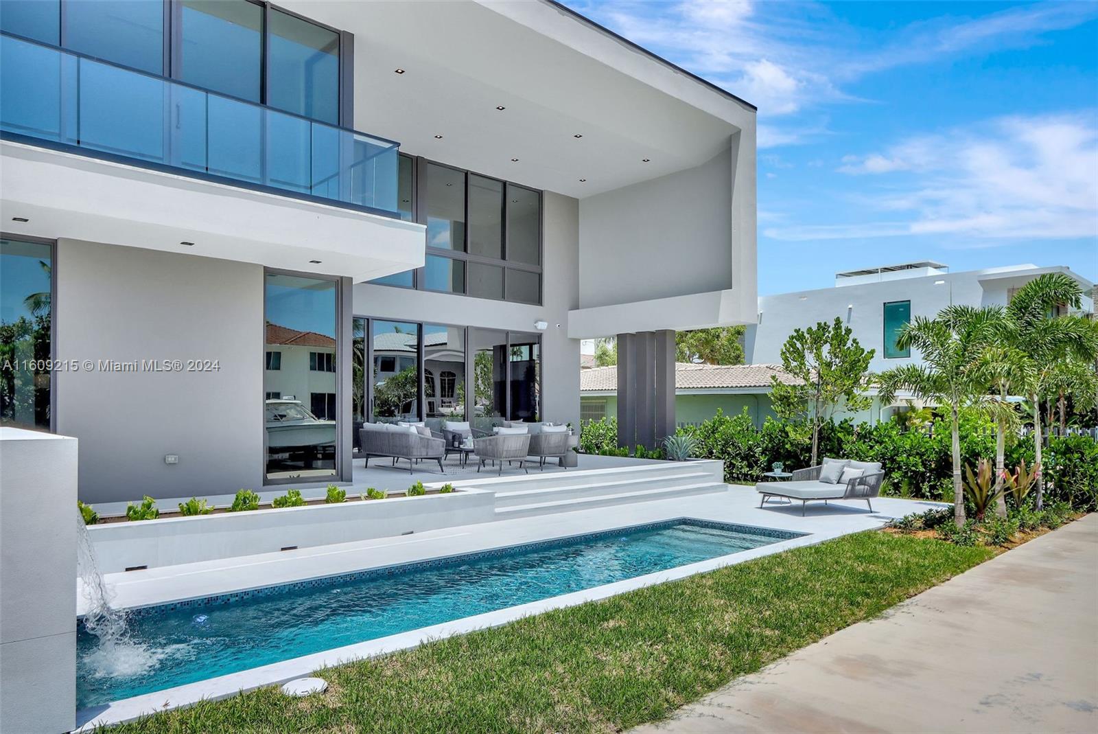 EASTERN SHORES - Residential