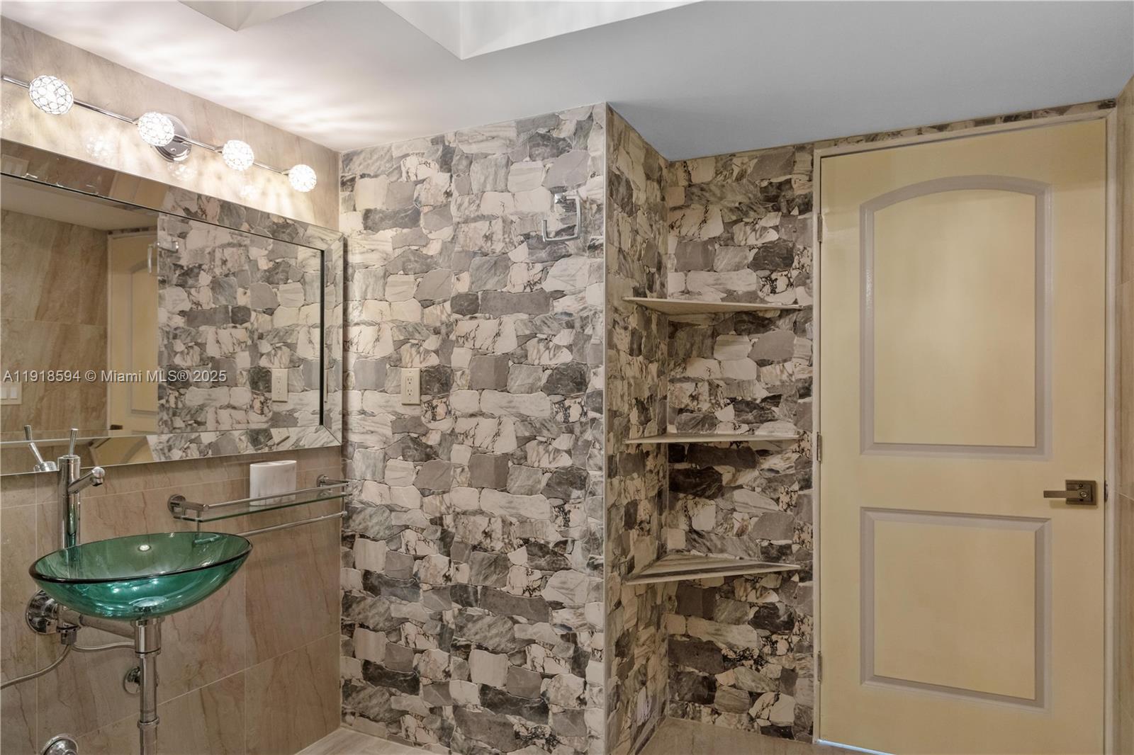 PARKER DORADO CONDO - Residential Lease