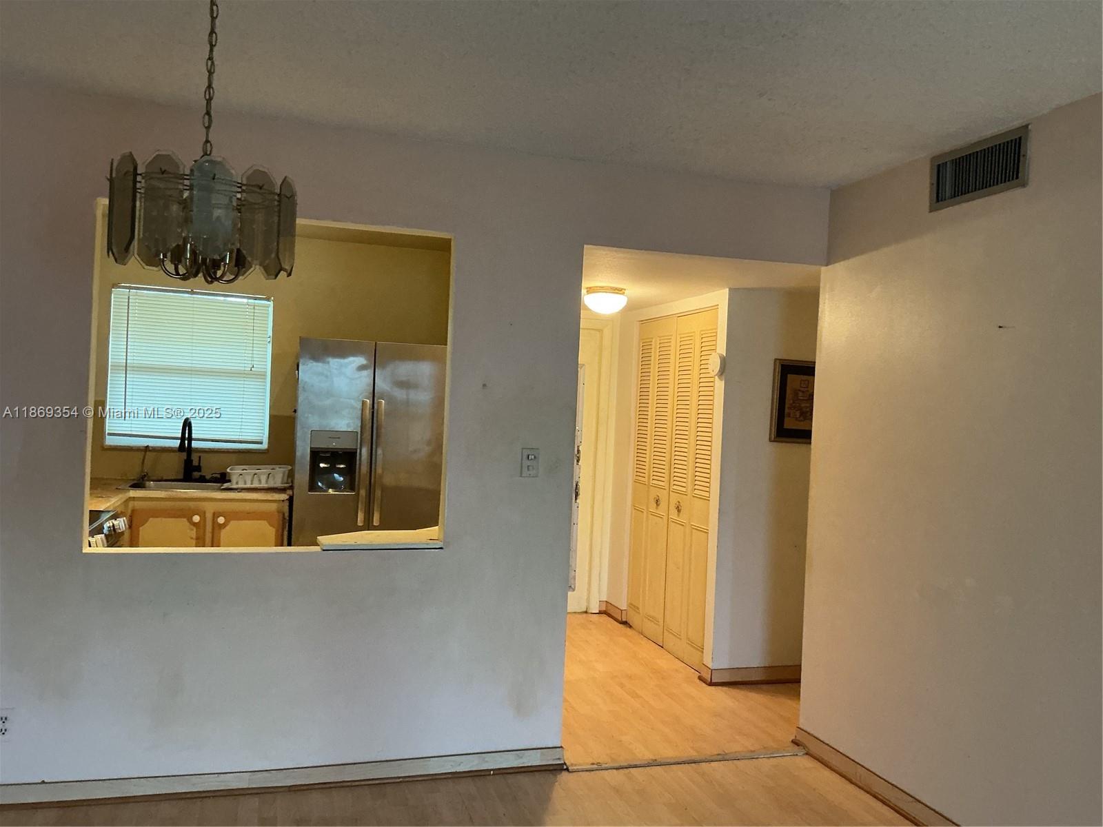 SUNRISE LAKES 8 CONDO - Residential