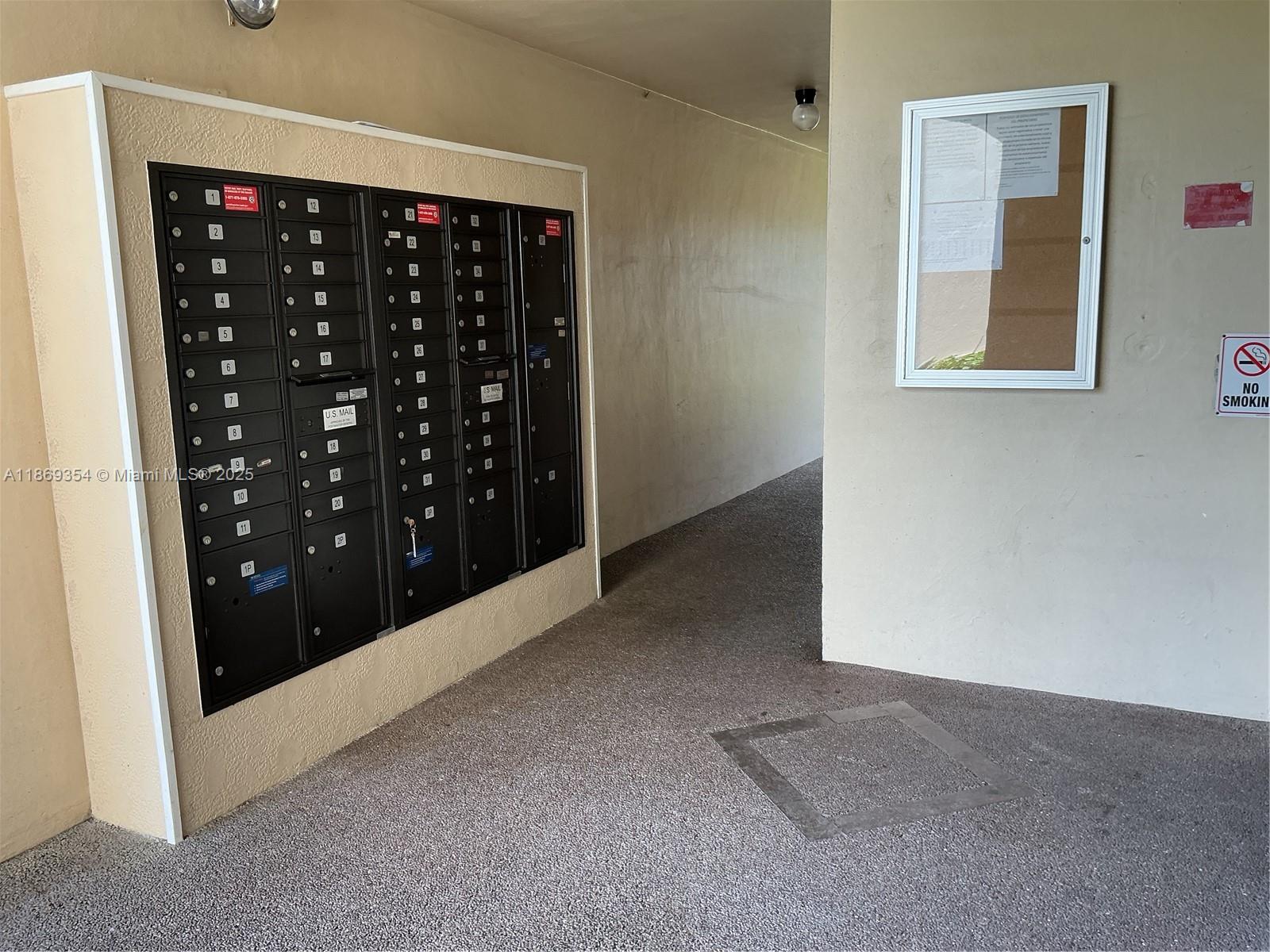 SUNRISE LAKES 8 CONDO - Residential