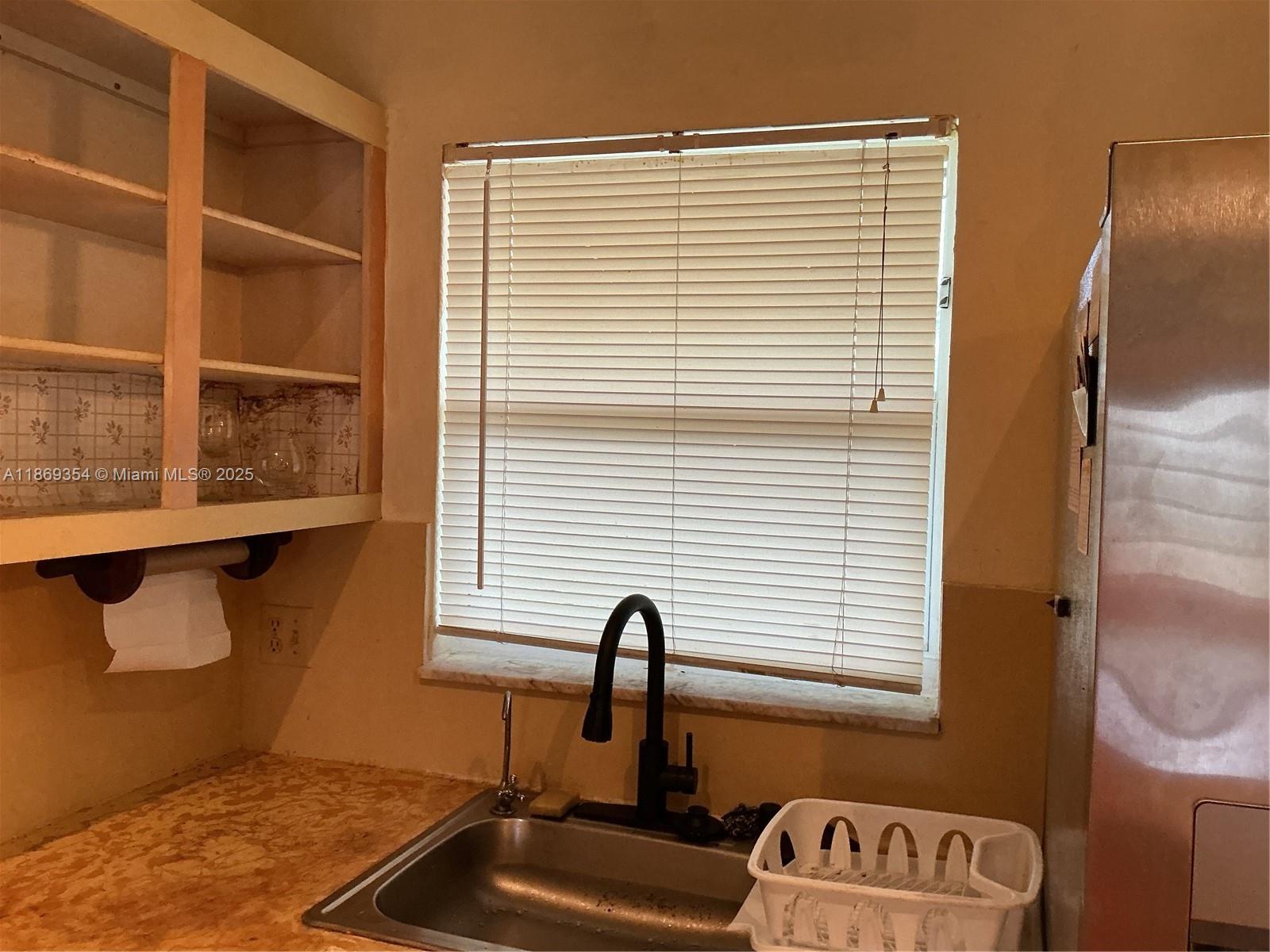 SUNRISE LAKES 8 CONDO - Residential