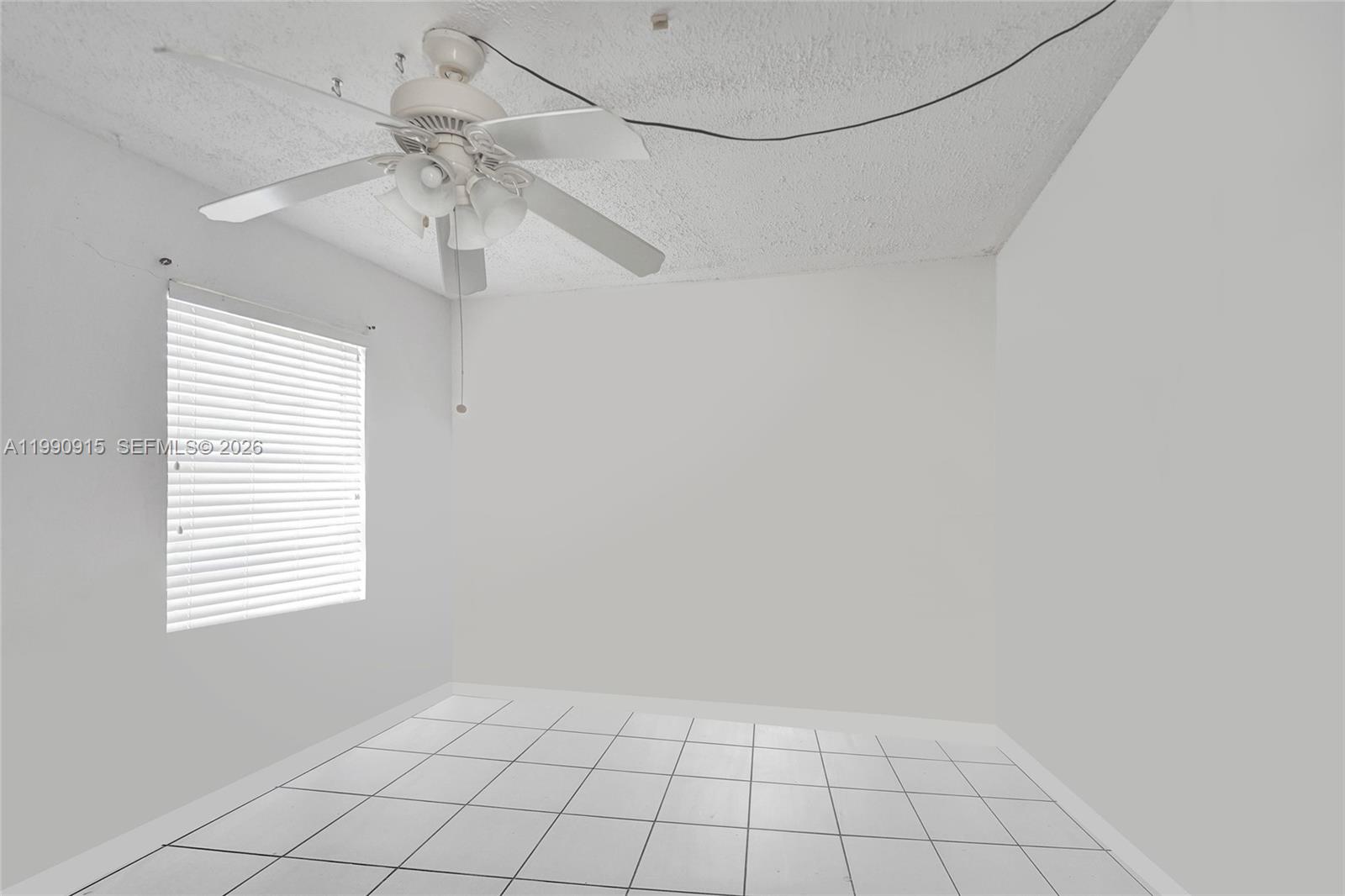 HOLLYWOOD PARK - Residential