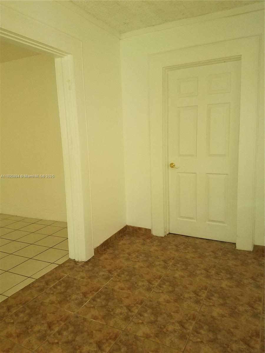 559 NW 44th St