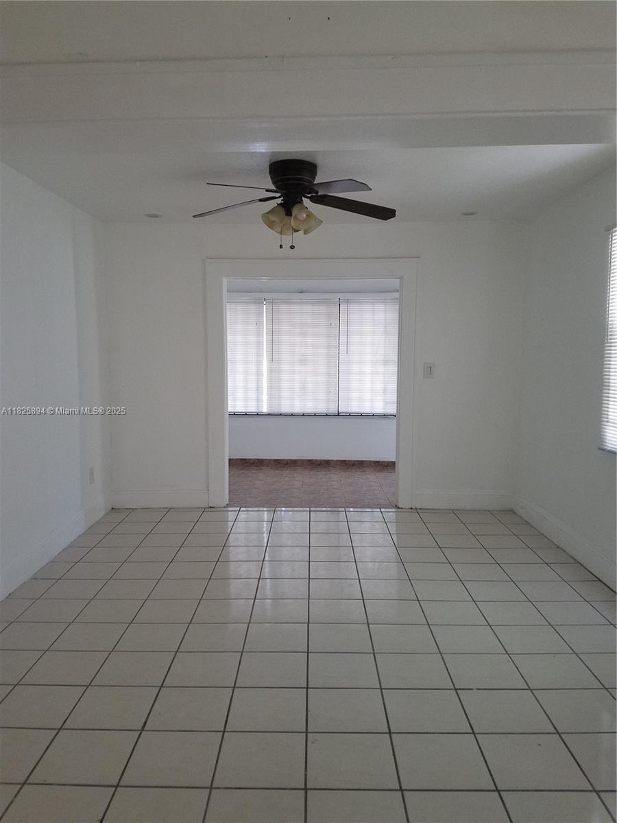 559 NW 44th St