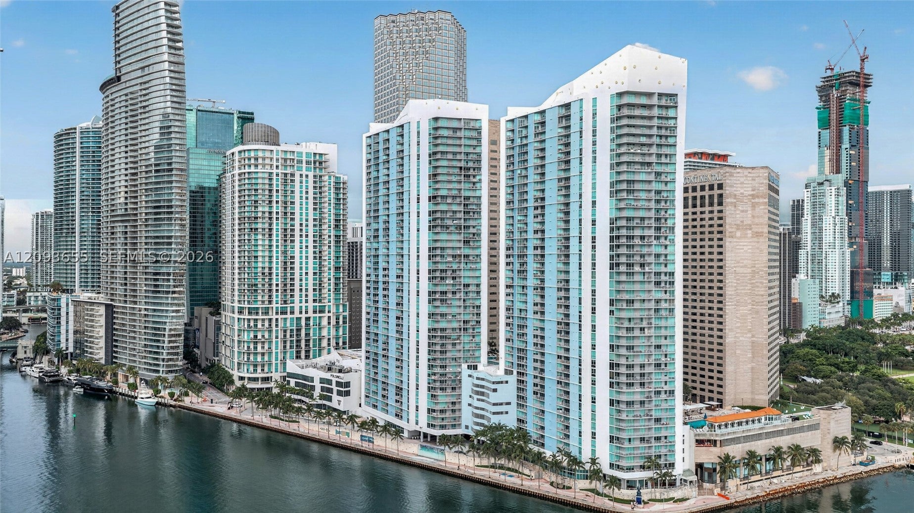 325 S Biscayne Blvd 2320