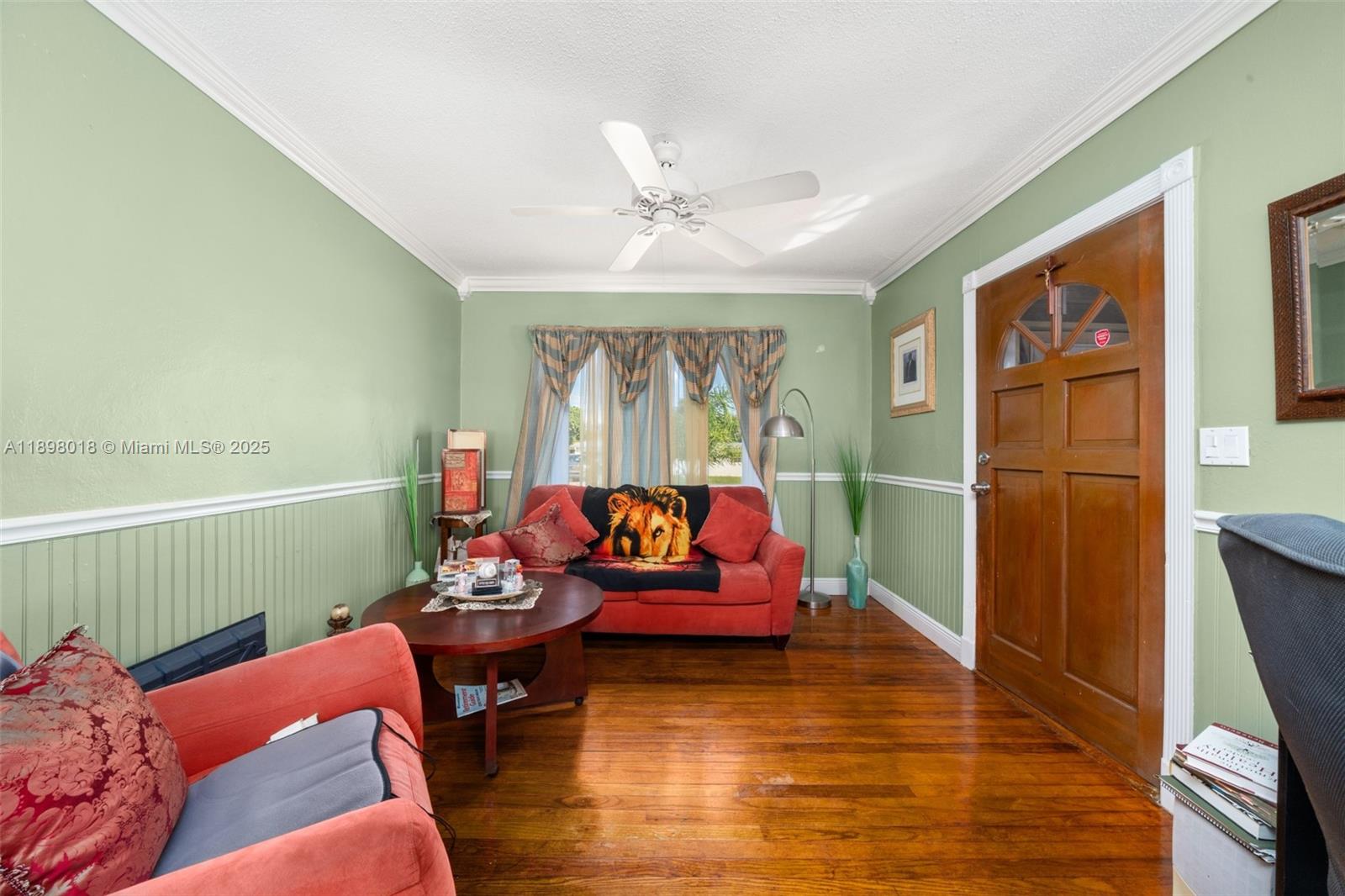 1612 Hitakee Ave