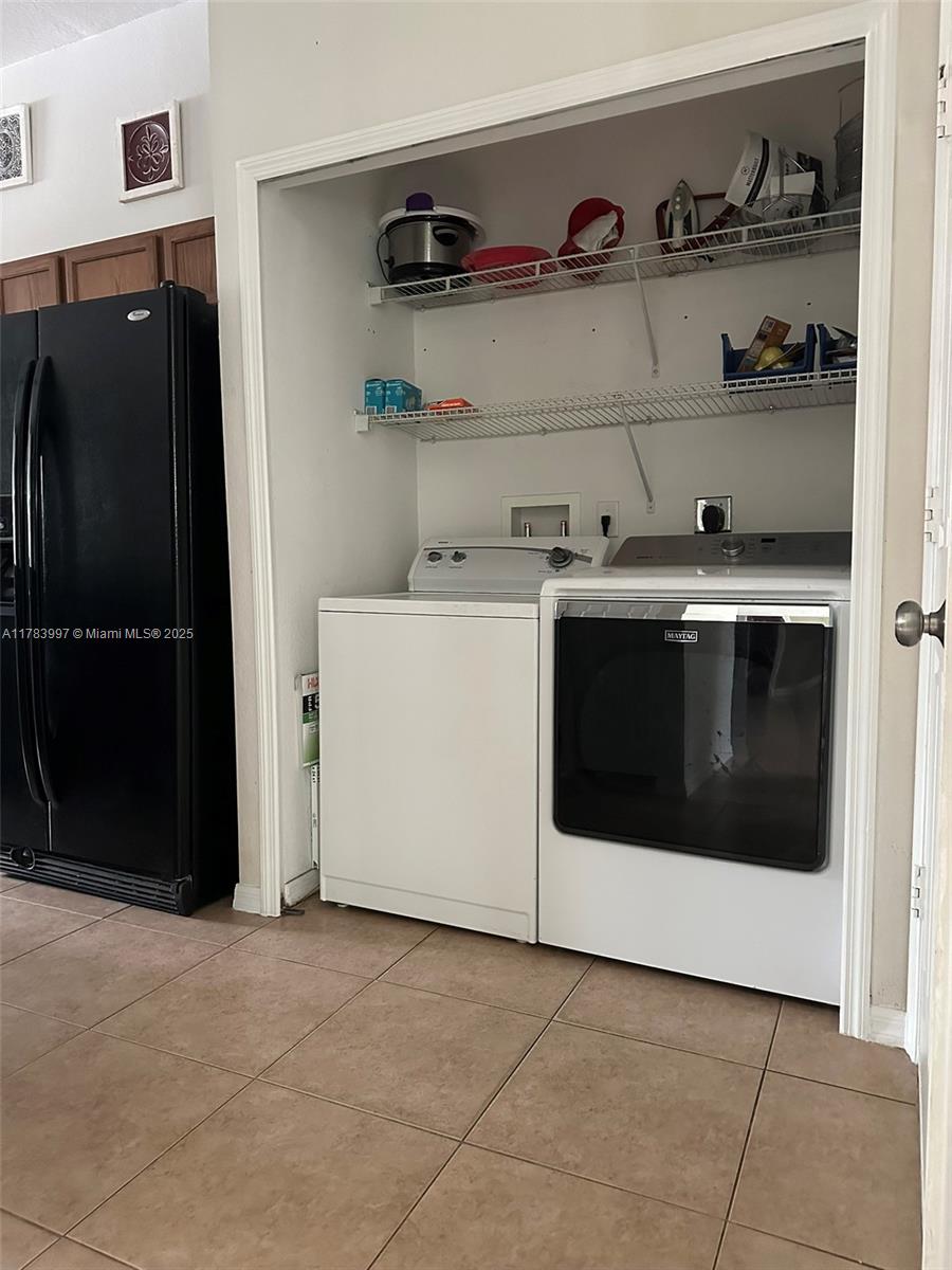 PORT ST LUCIE SECTION 17 - Residential