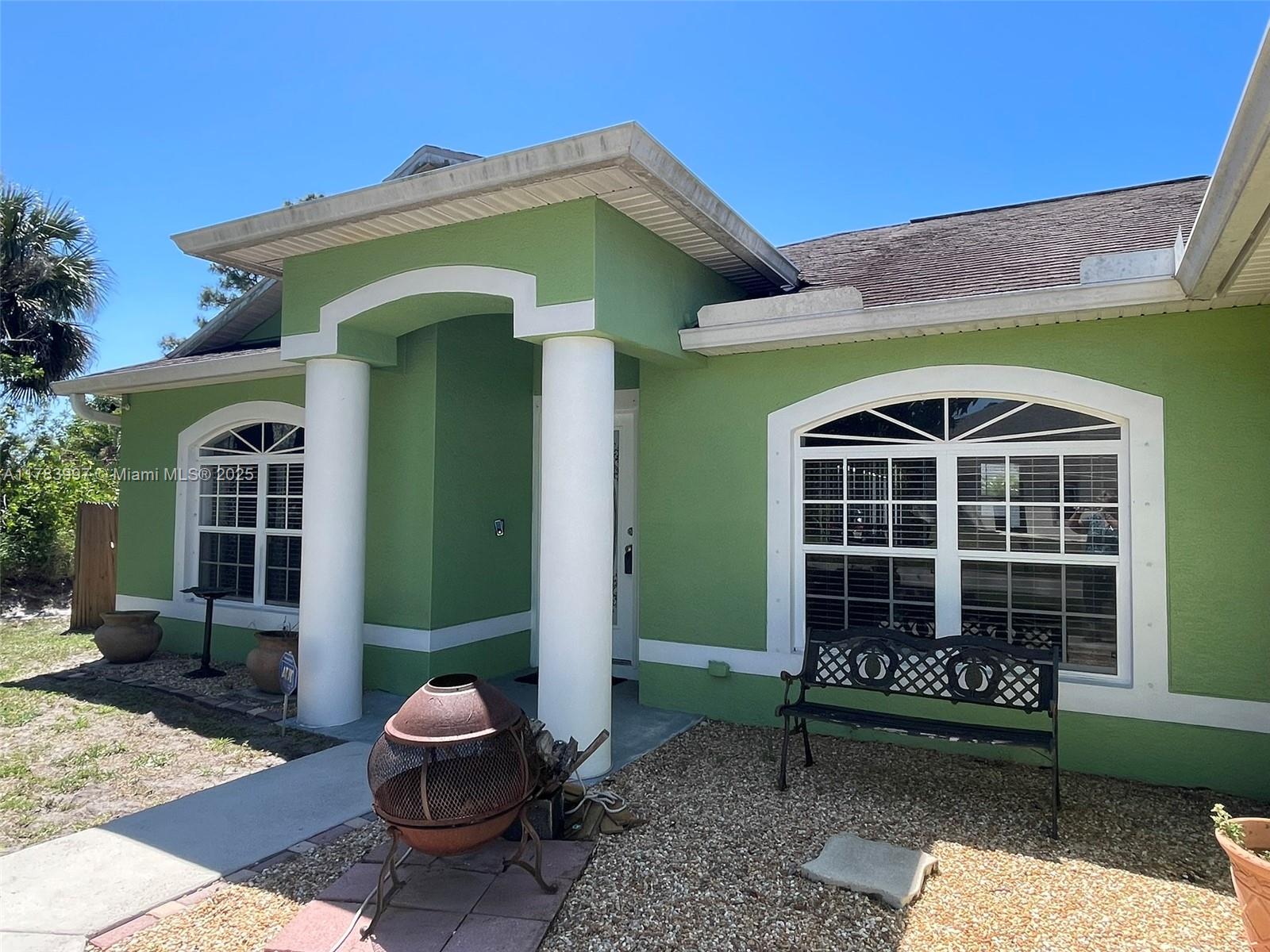 PORT ST LUCIE SECTION 17 - Residential