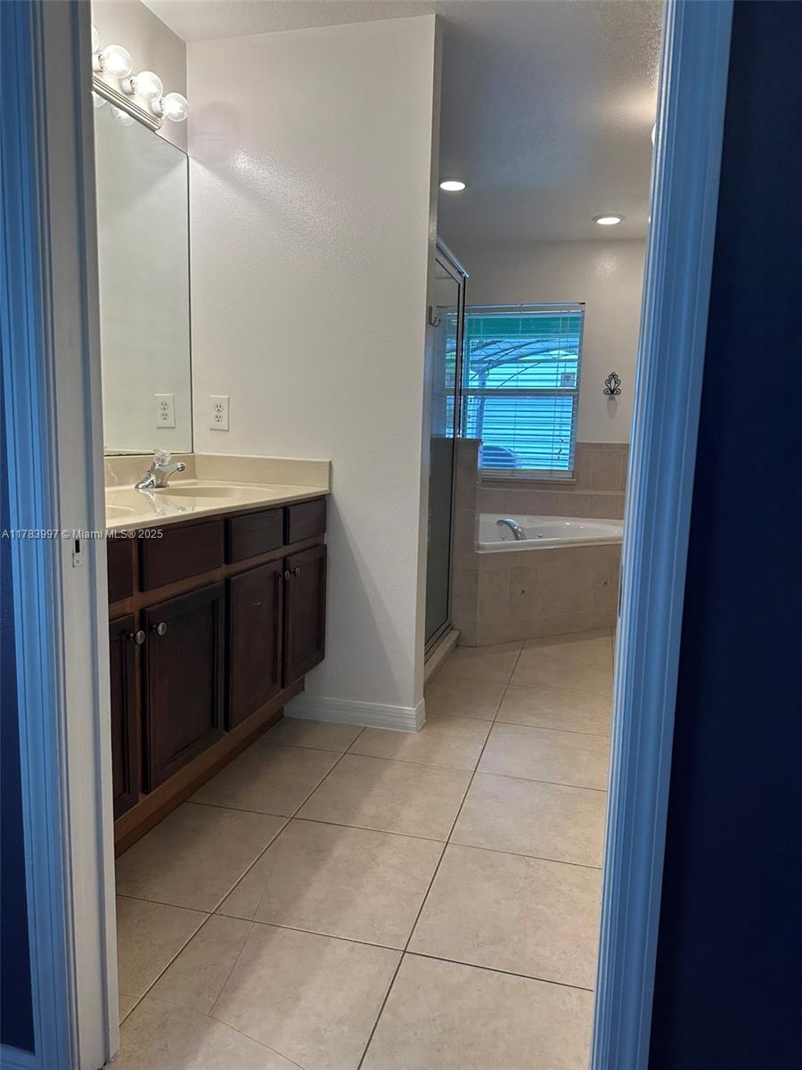 PORT ST LUCIE SECTION 17 - Residential