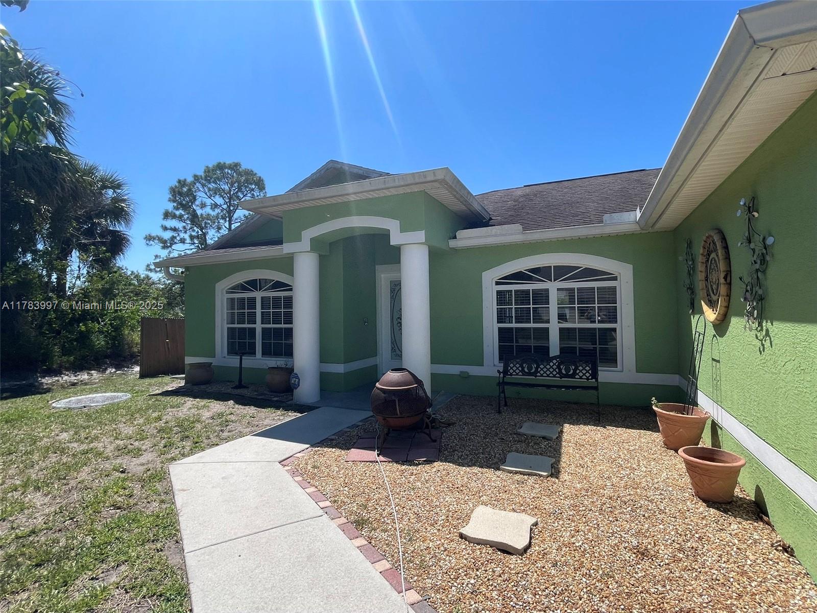 PORT ST LUCIE SECTION 17 - Residential