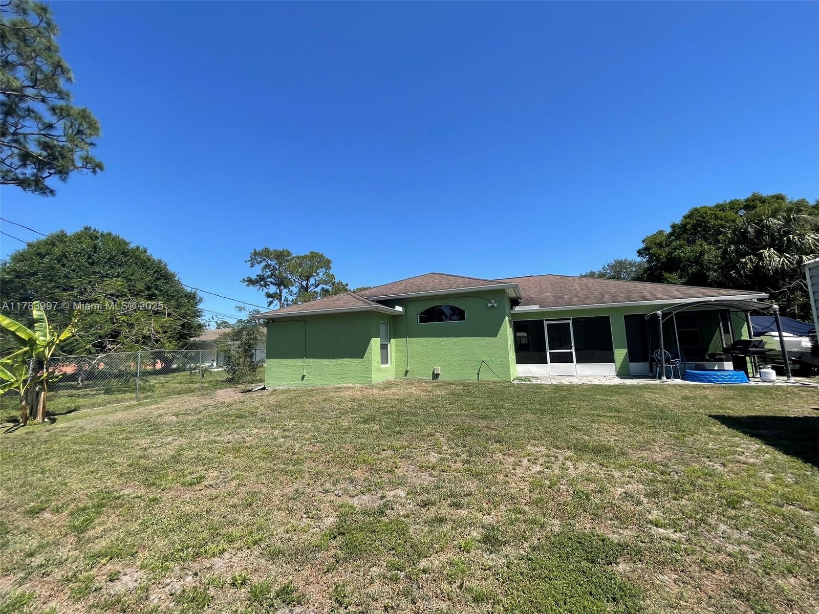 PORT ST LUCIE SECTION 17 - Residential