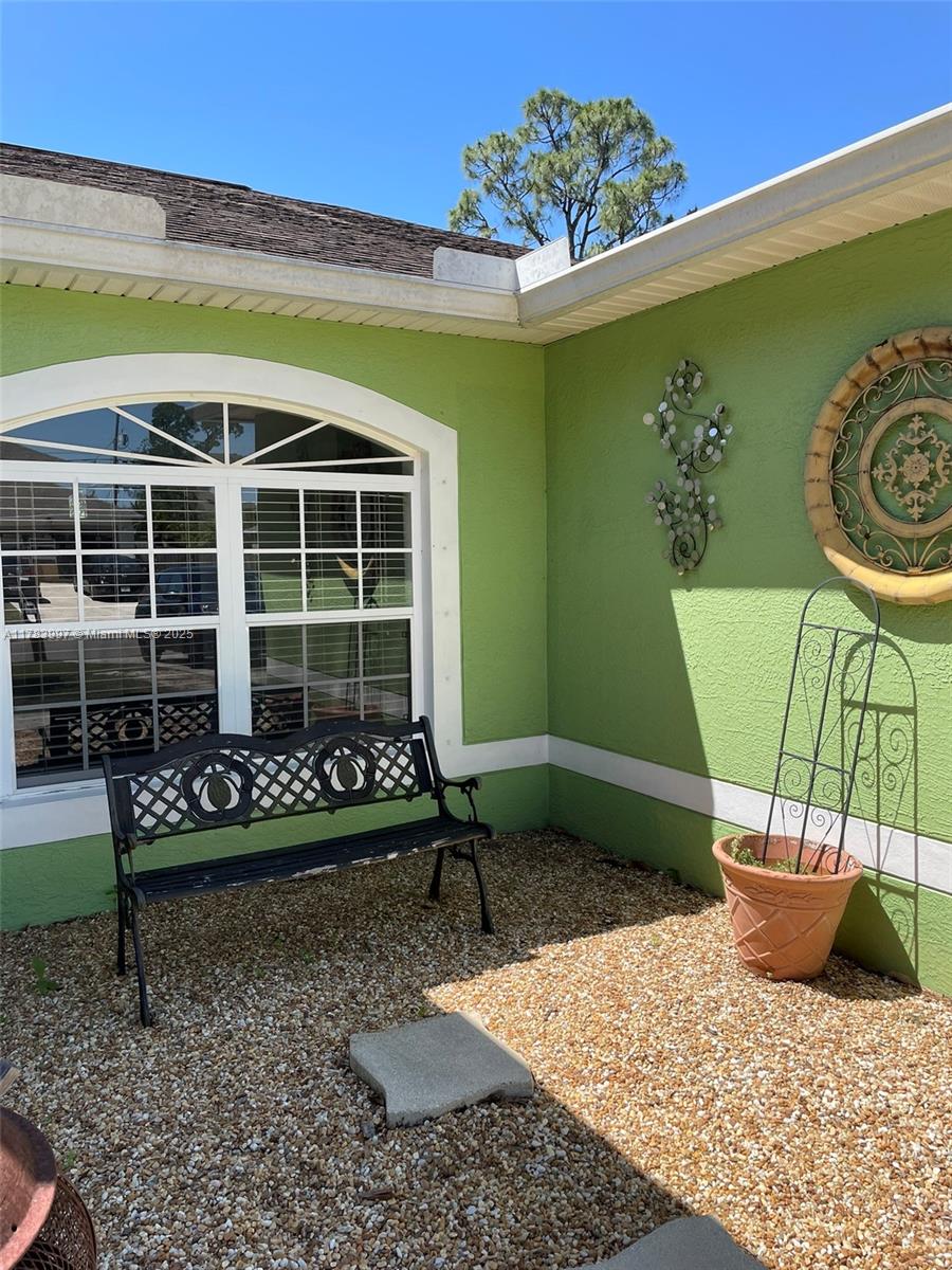 PORT ST LUCIE SECTION 17 - Residential