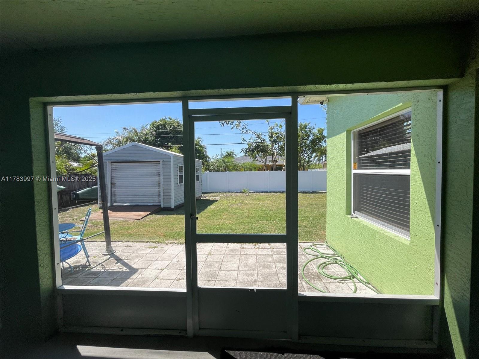 PORT ST LUCIE SECTION 17 - Residential