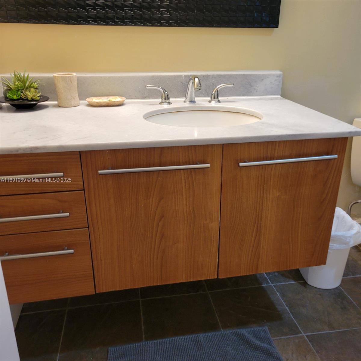 OCEAN RESERVE CONDO - Residential