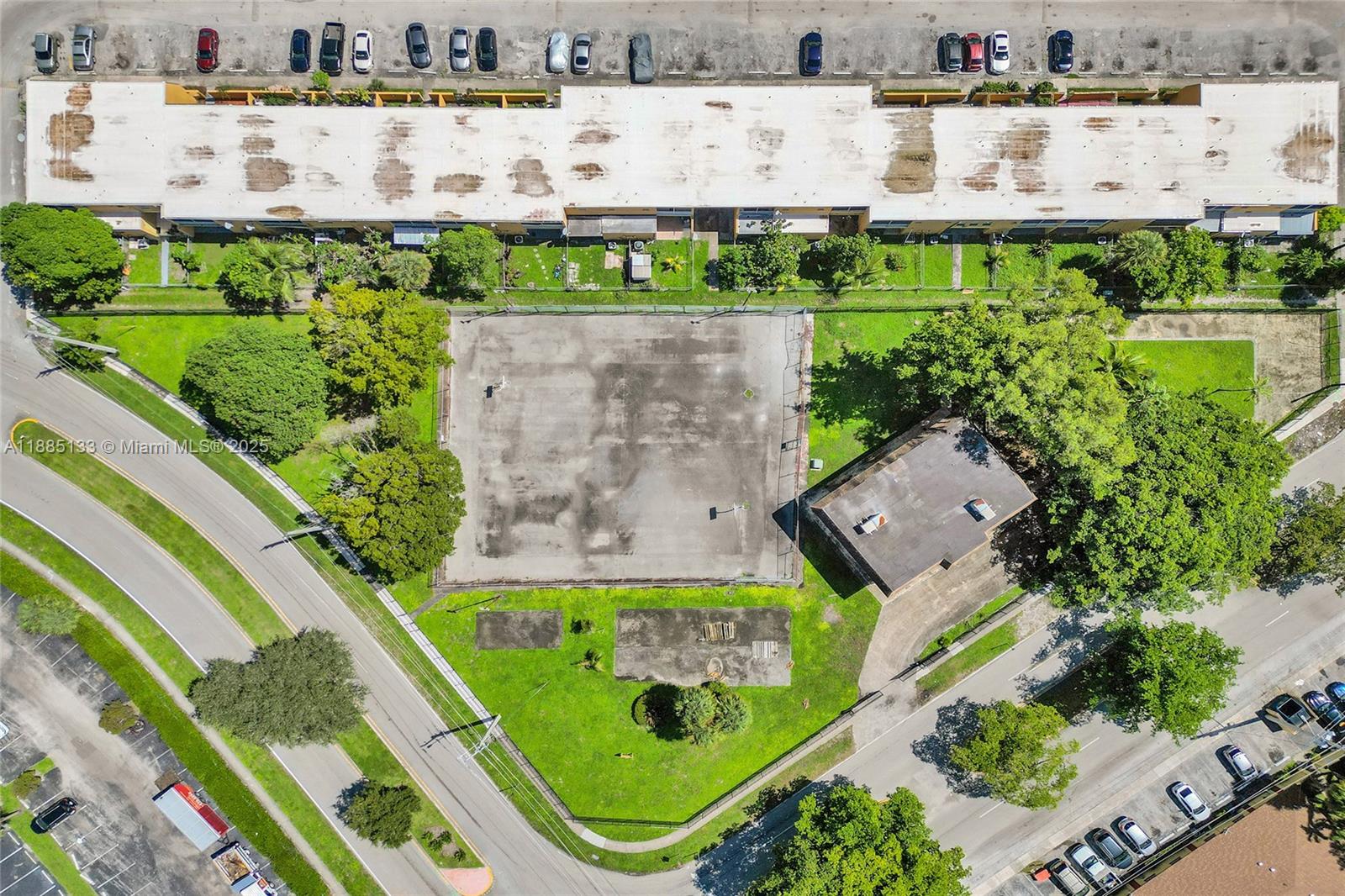 SUNRISE TOWNE 1 - Land