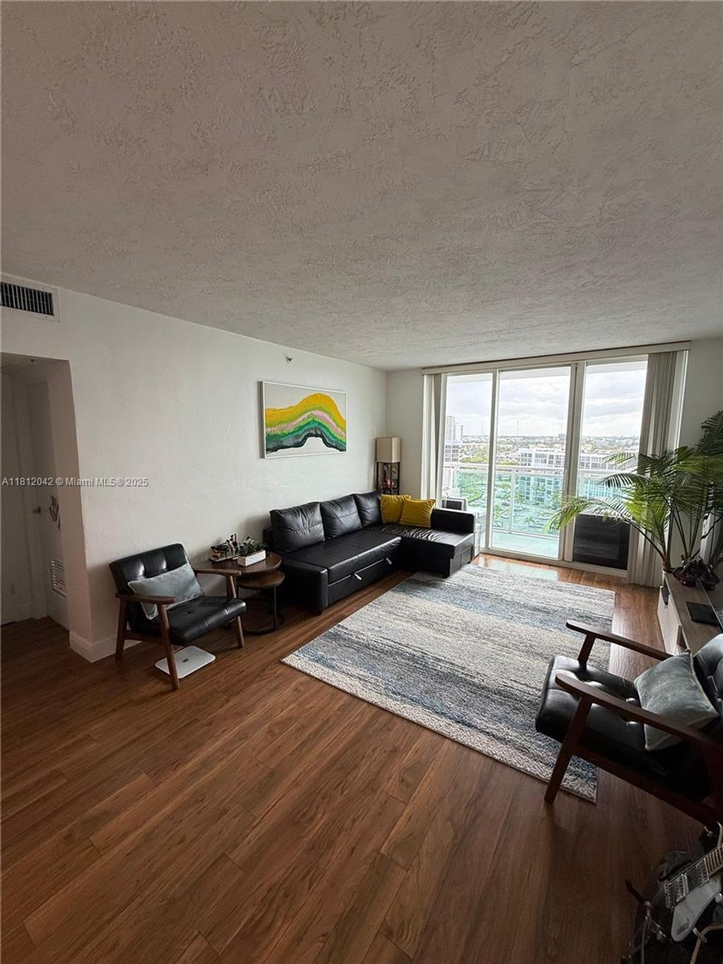 Photo of 3000 S Ocean Dr #1216, Hollywood, FL 33019 (MLS # A11812042)