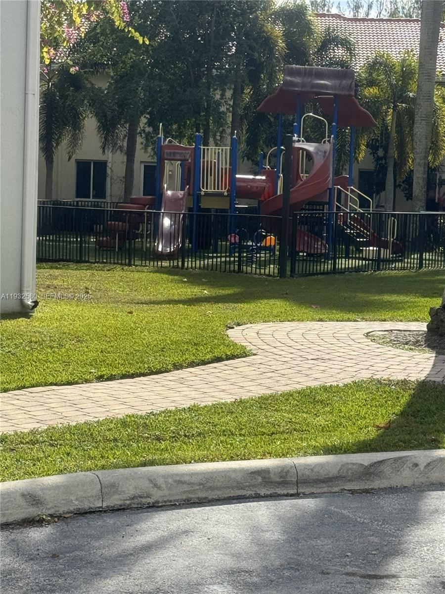 MAJORCA ISLES III CONDO - Residential