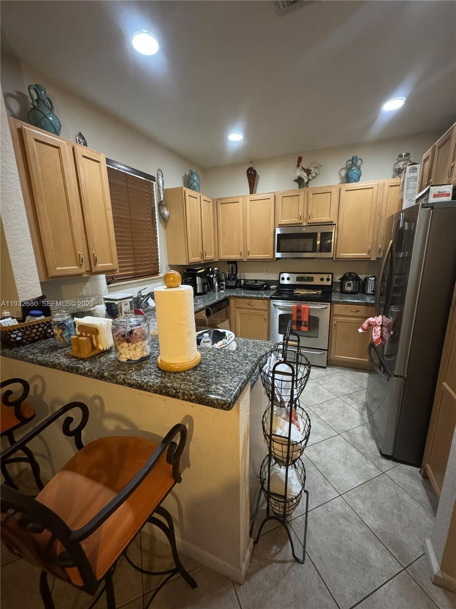 MAJORCA ISLES III CONDO - Residential