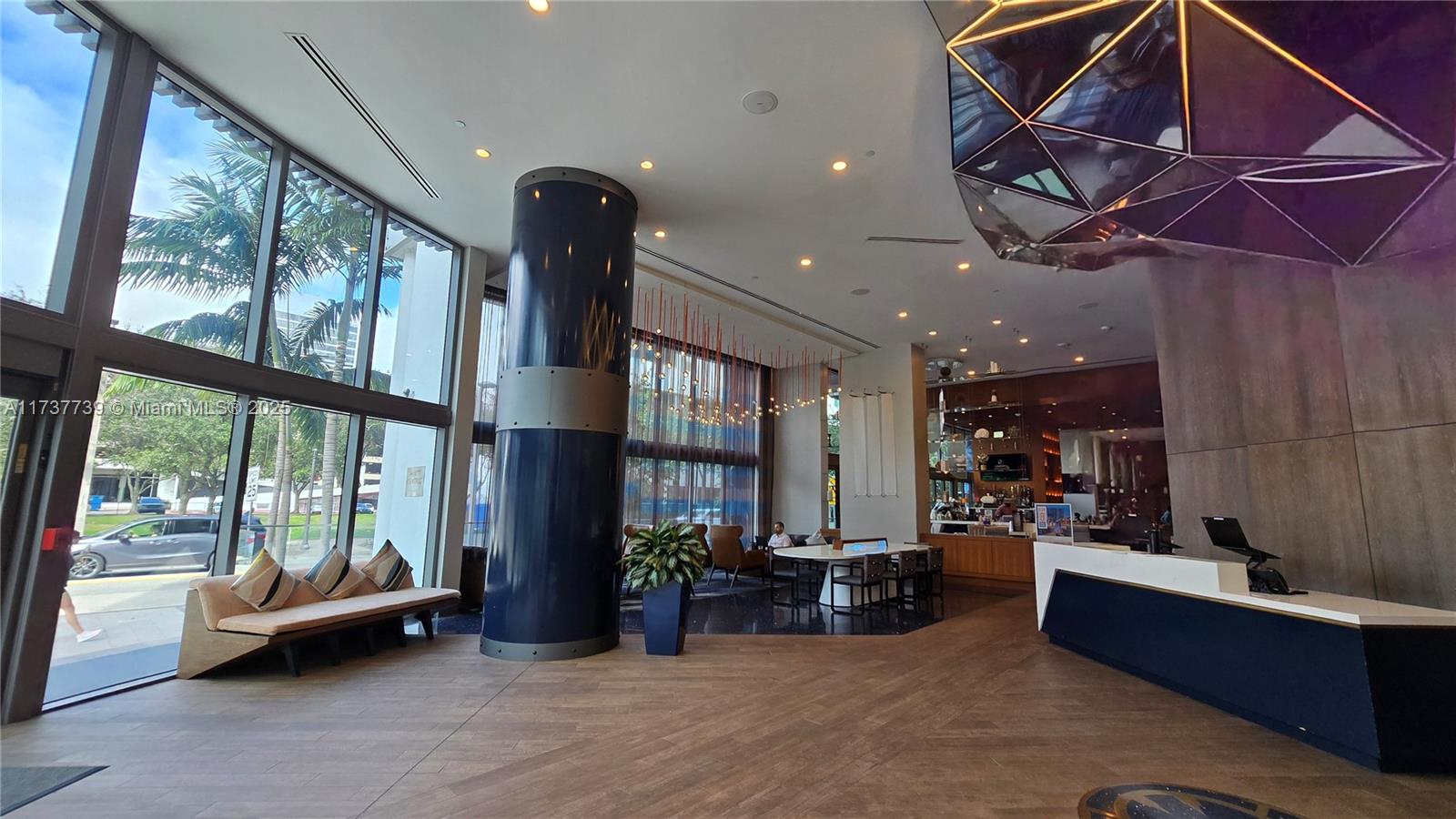 100 LAS OLAS CONDO - Residential