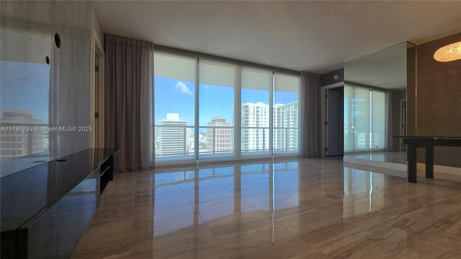 100 LAS OLAS CONDO - Residential