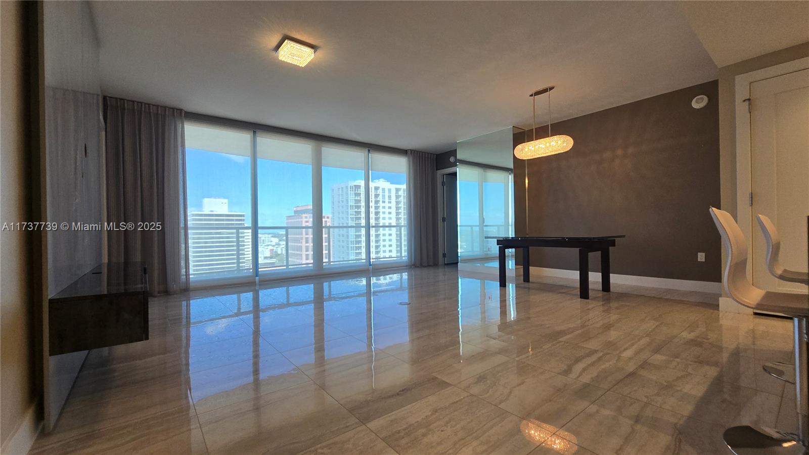 100 LAS OLAS CONDO - Residential