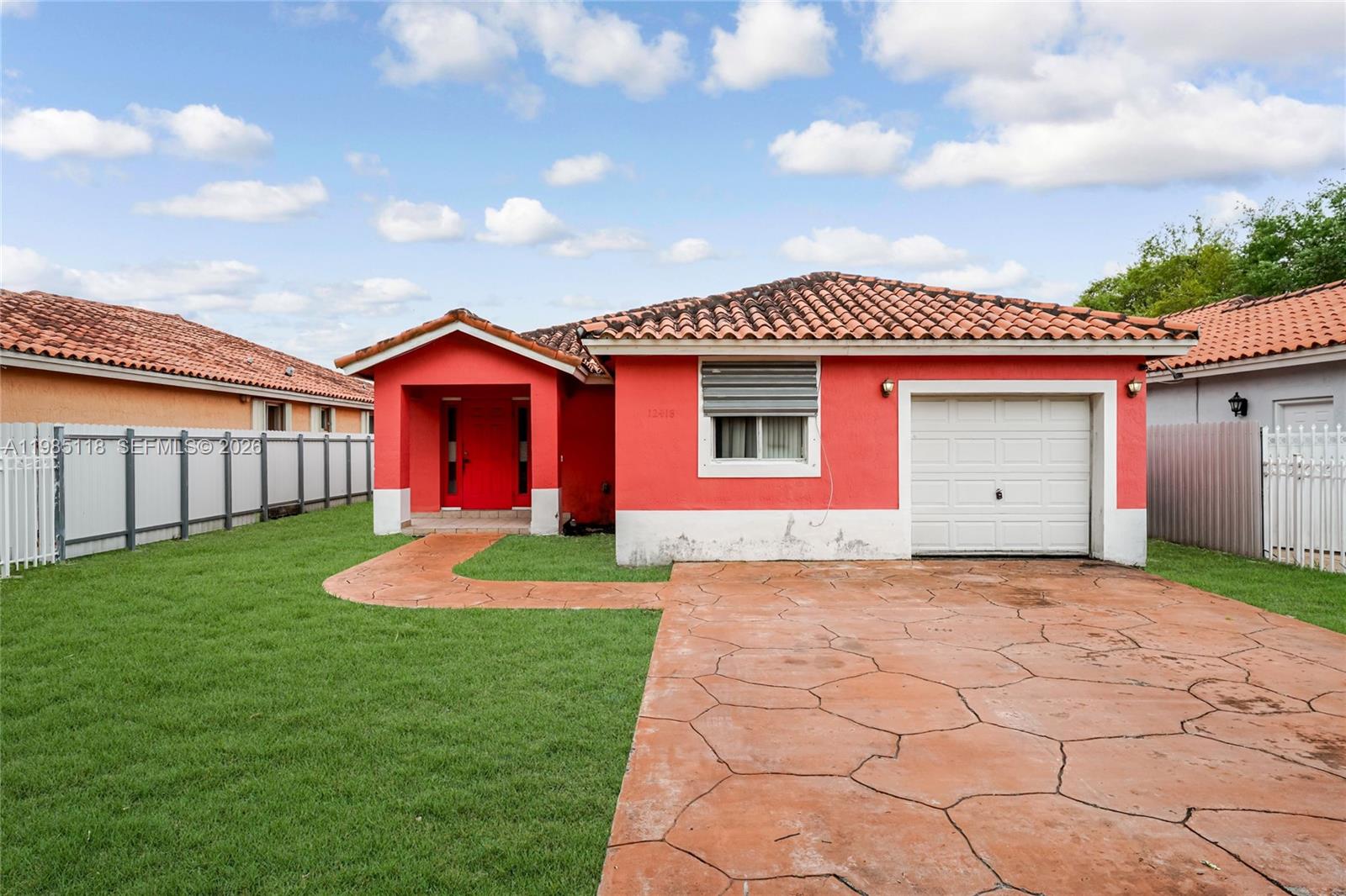 SILVER PALM PARK - Residential