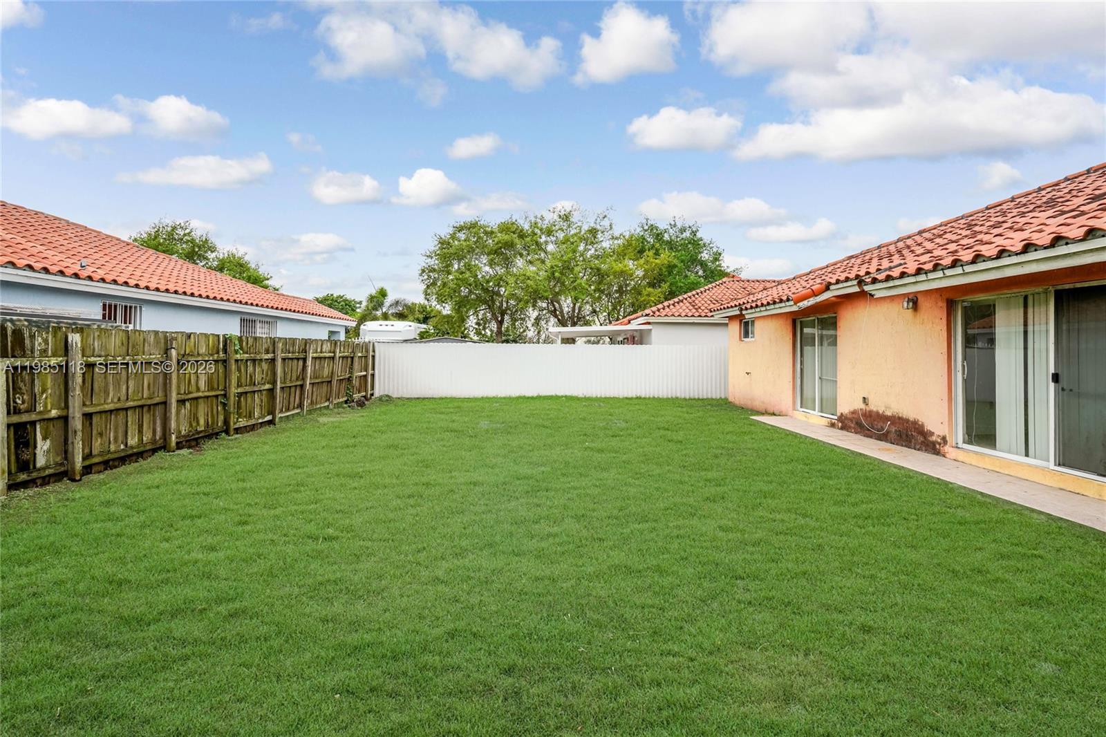 SILVER PALM PARK - Residential