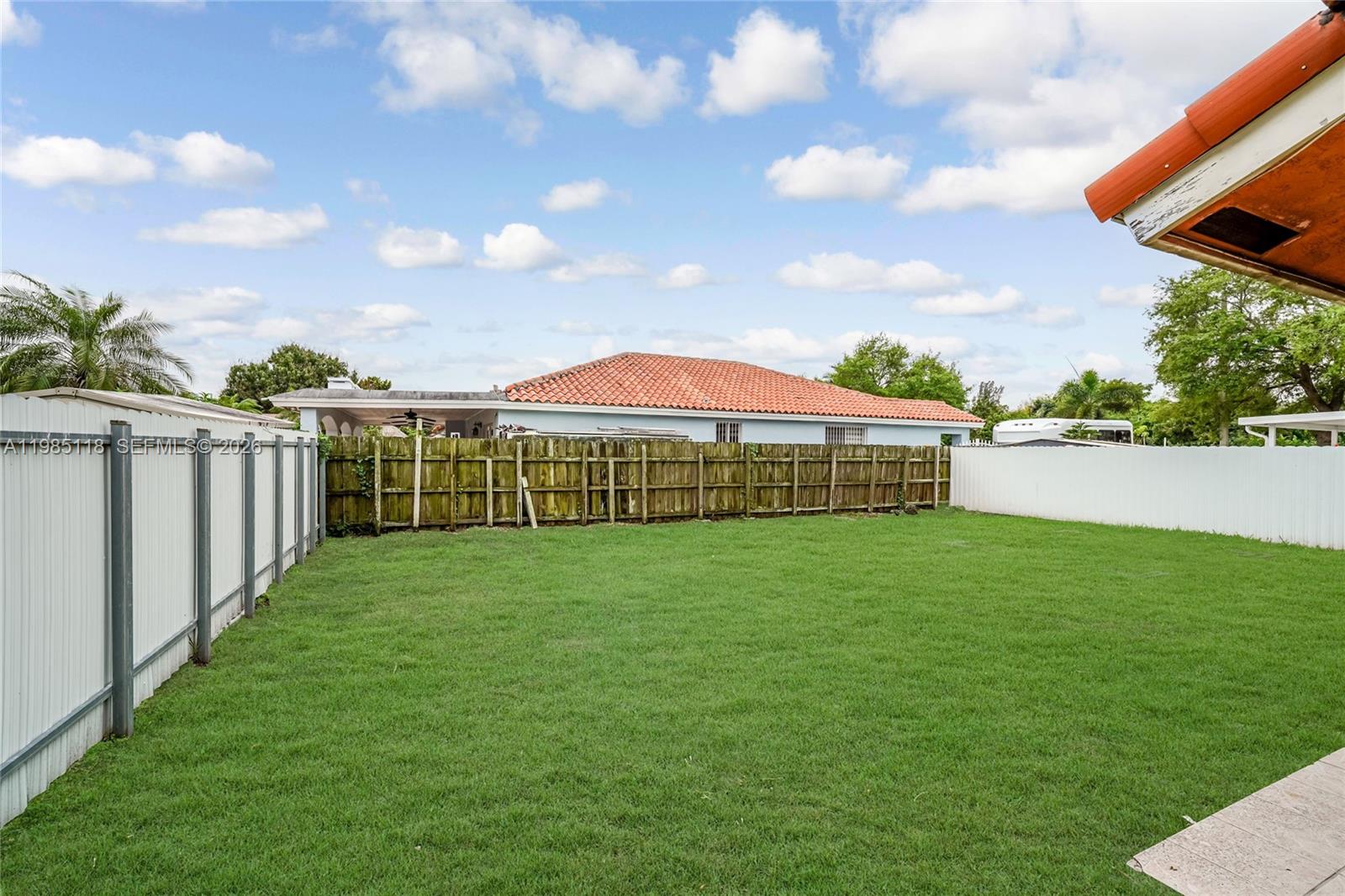 SILVER PALM PARK - Residential