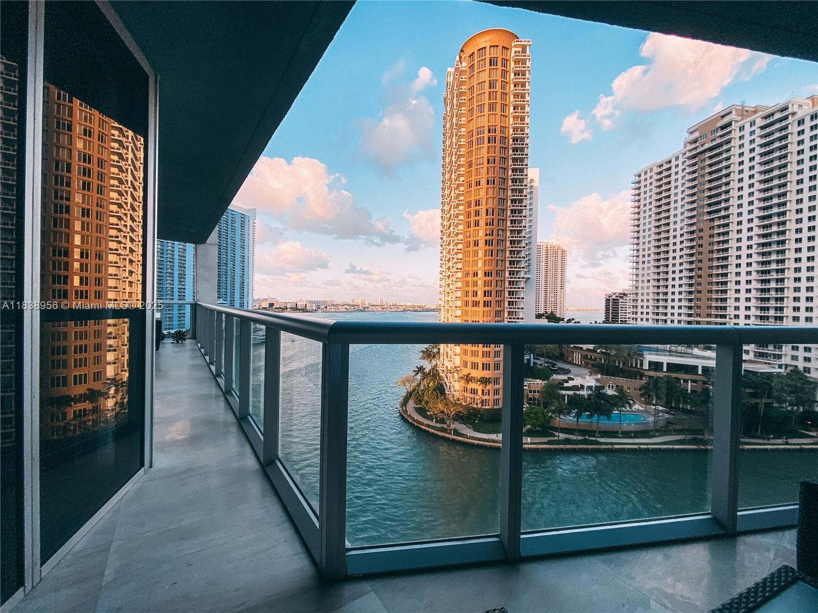 465 Brickell Ave 1101