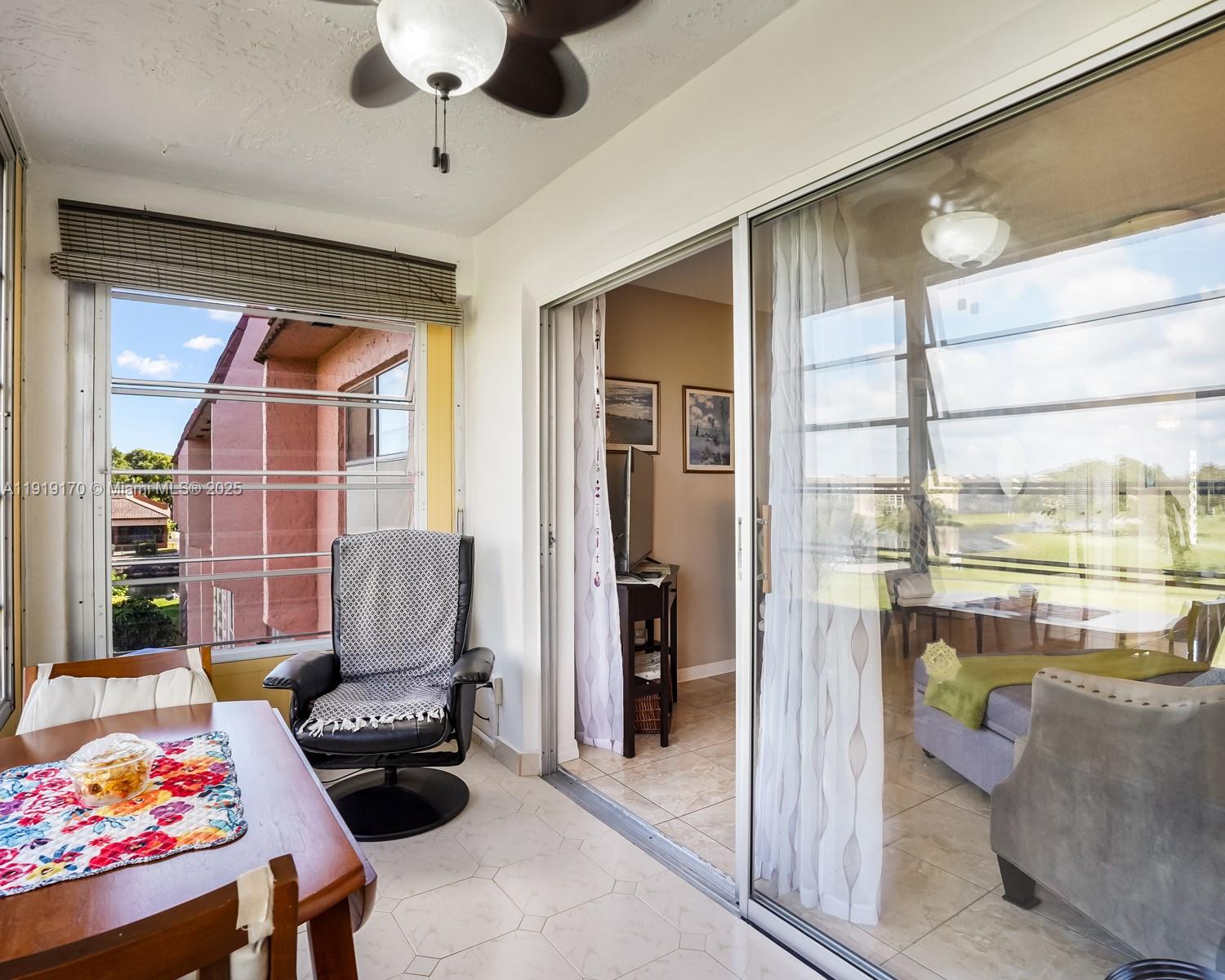 SUNRISE LAKES 118 CONDO - Residential