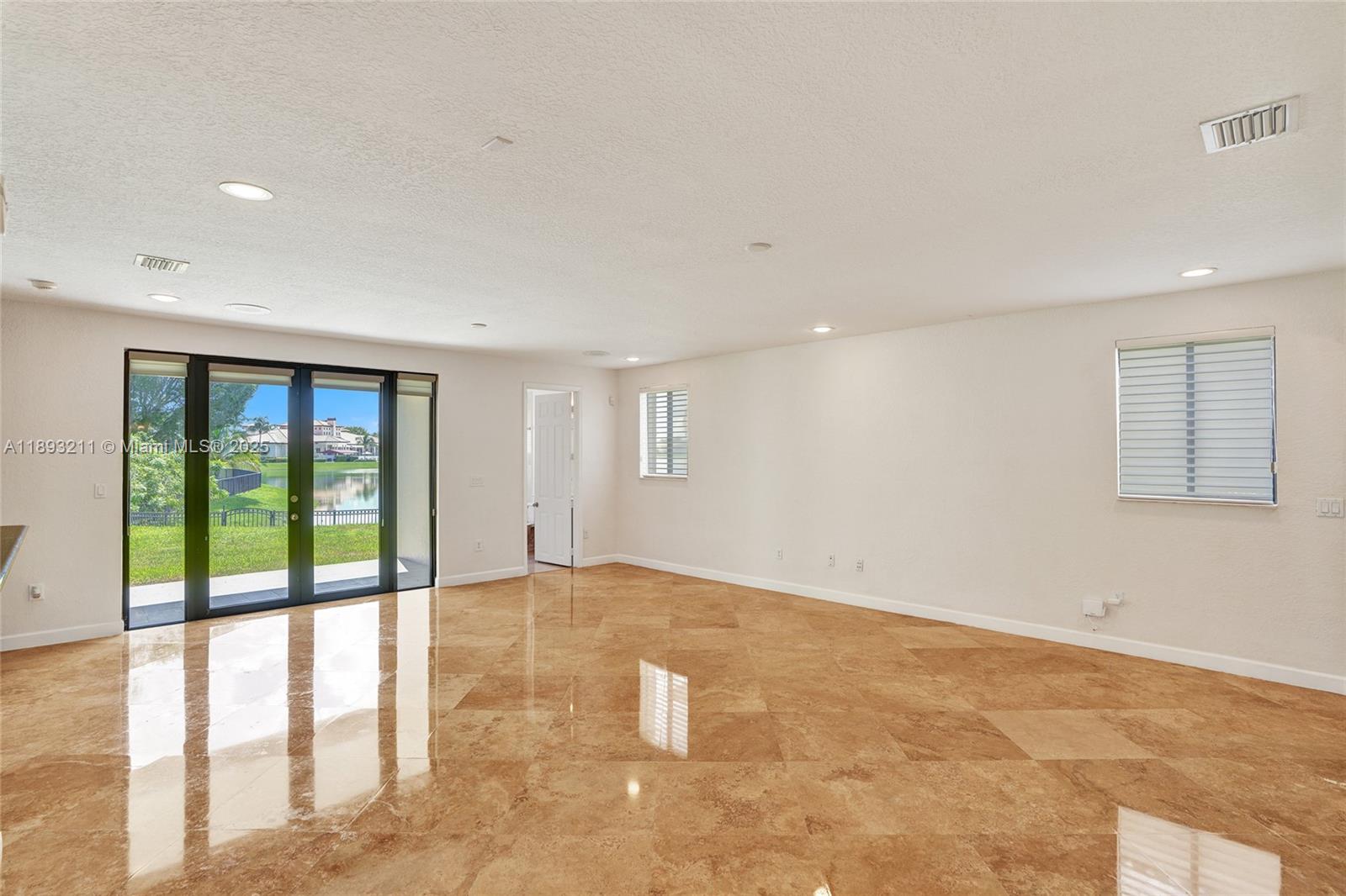 CUTLER CAY - Residential Lease