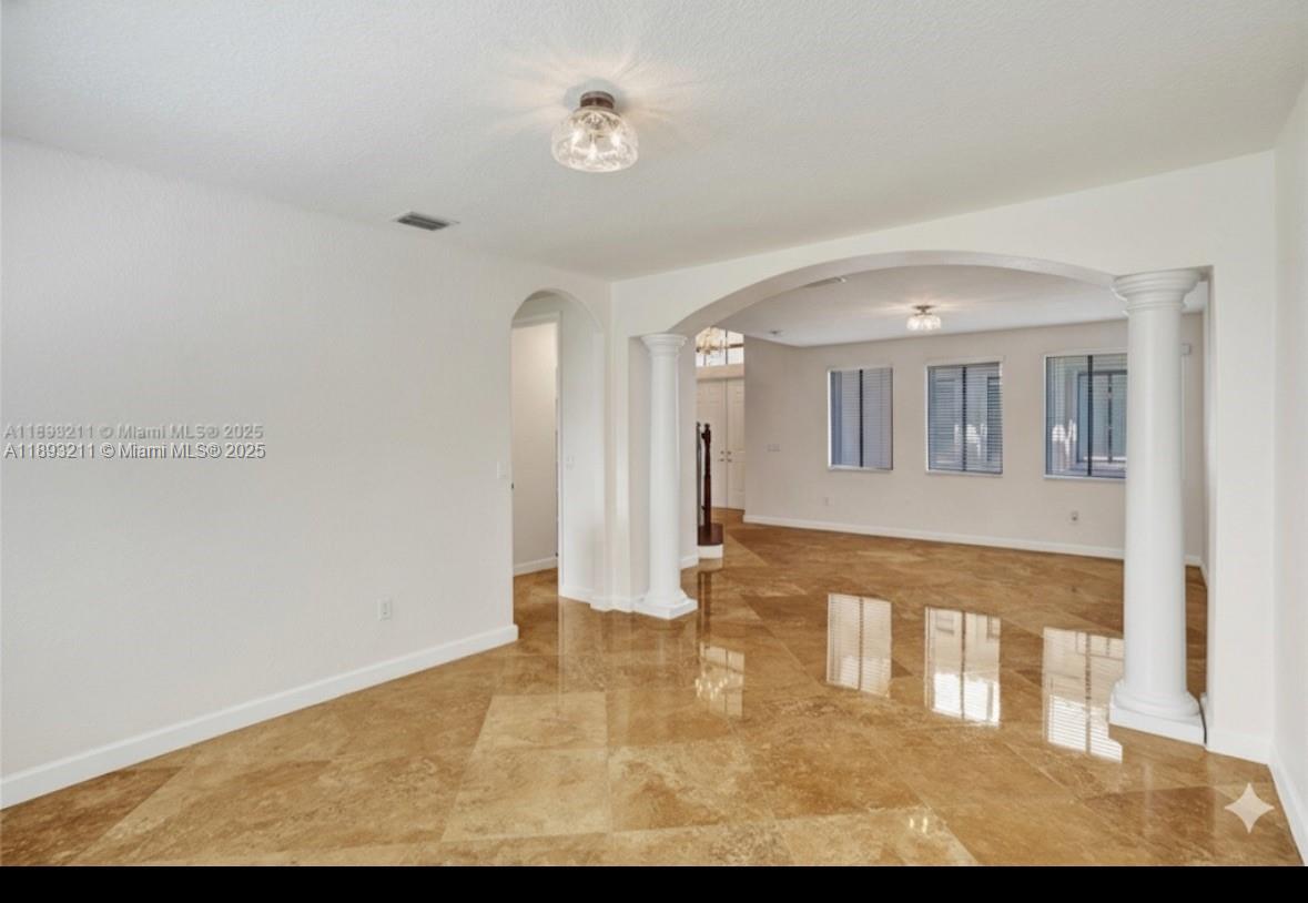 CUTLER CAY - Residential Lease