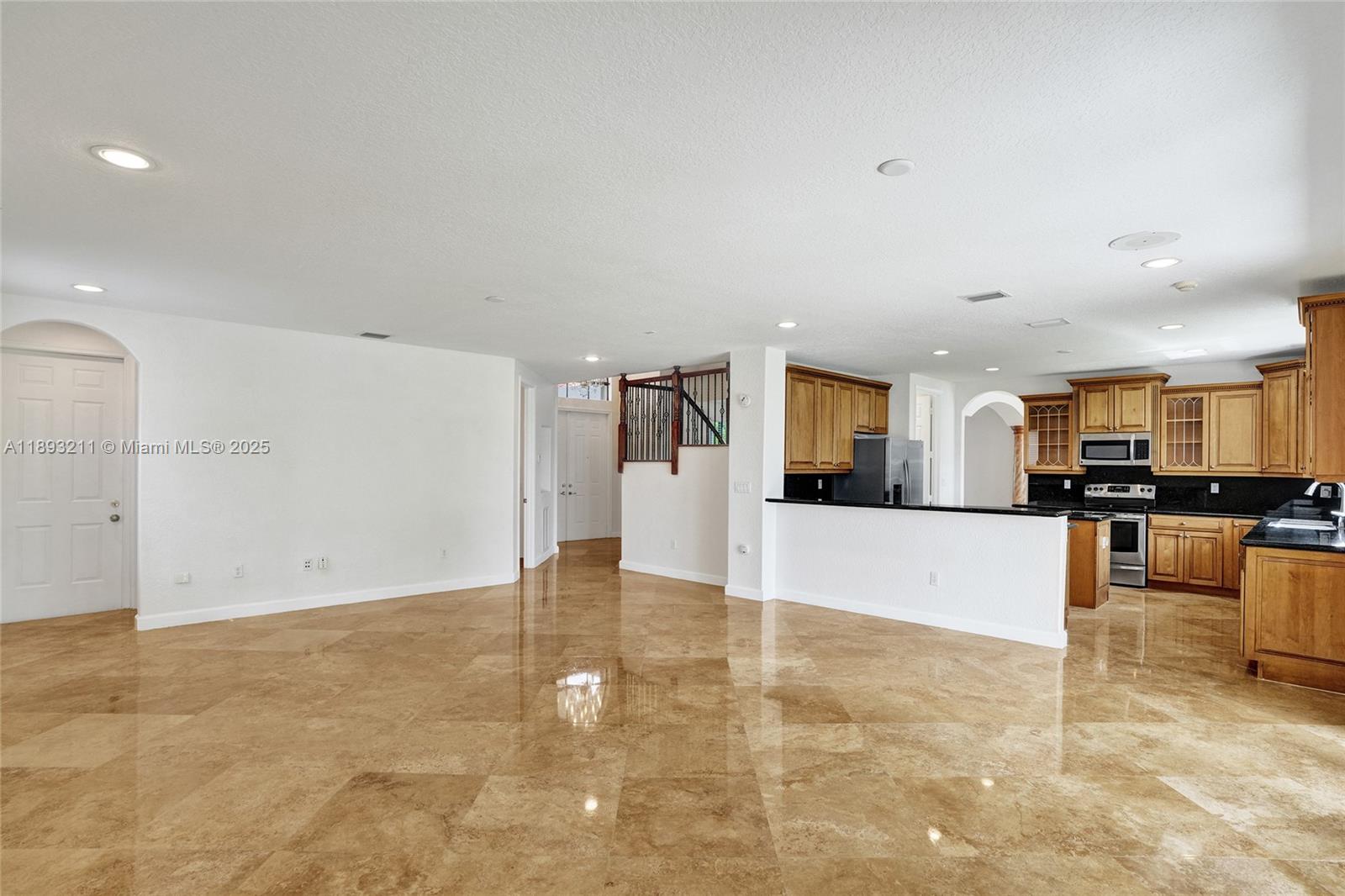 CUTLER CAY - Residential Lease