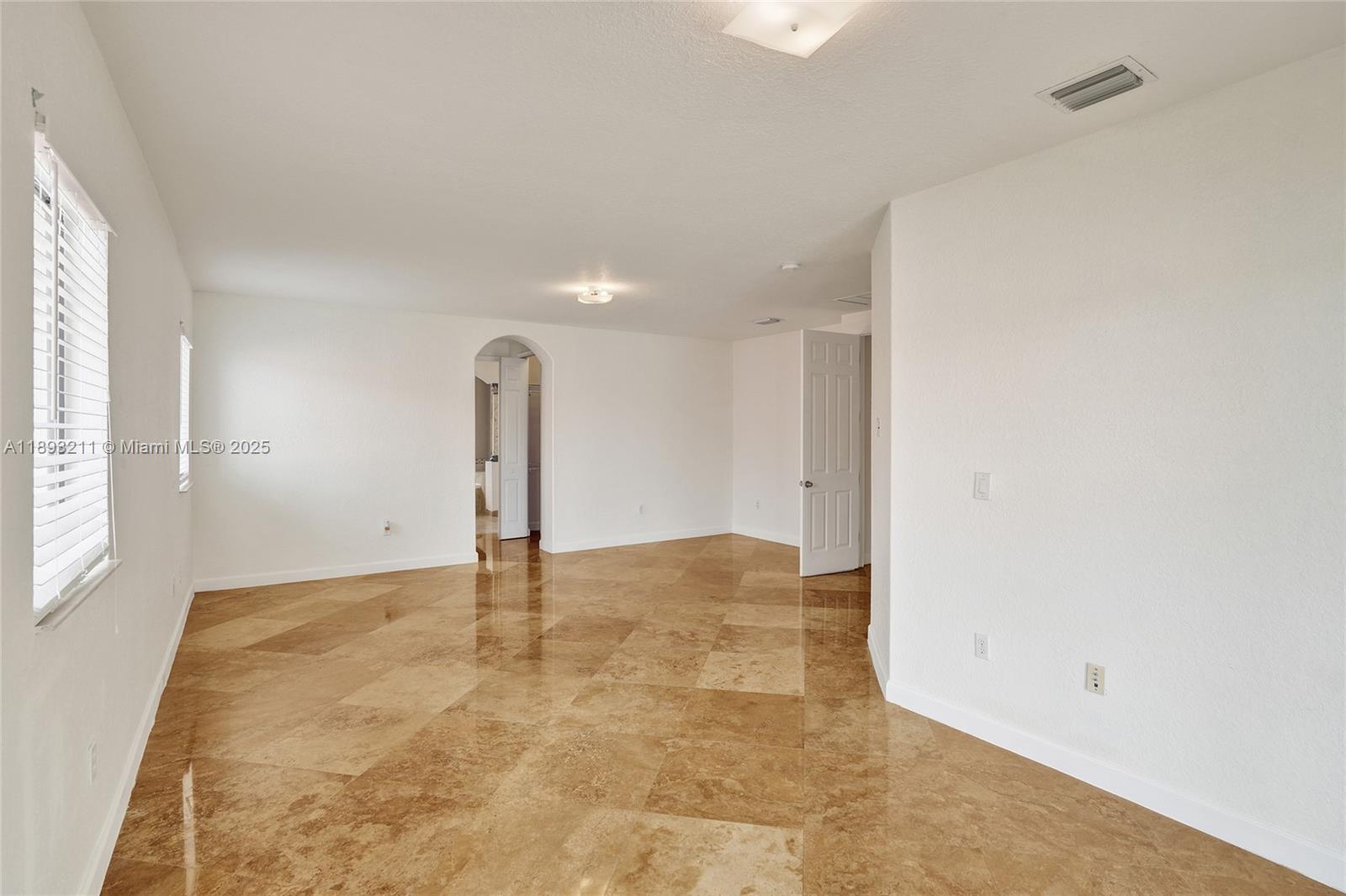 CUTLER CAY - Residential Lease