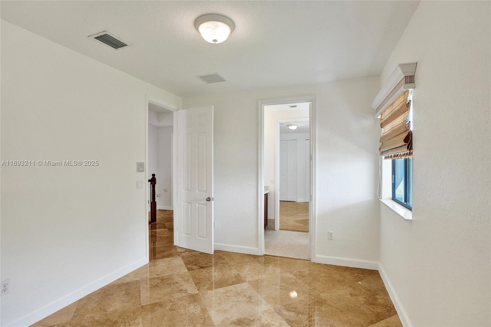 CUTLER CAY - Residential Lease