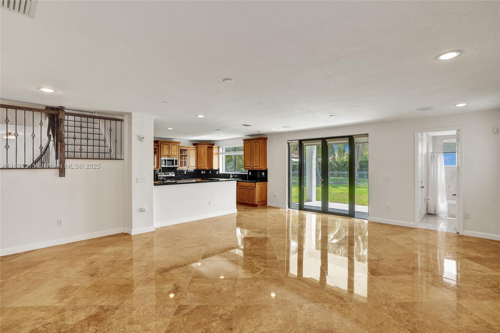 CUTLER CAY - Residential Lease