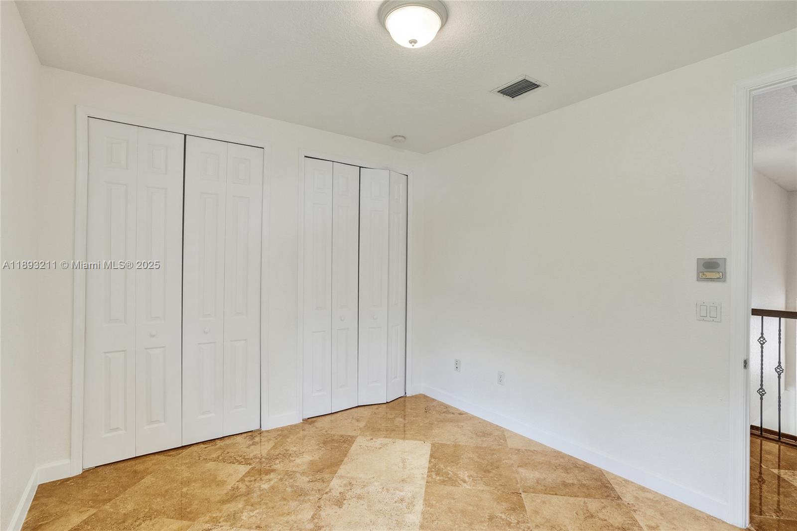 CUTLER CAY - Residential Lease