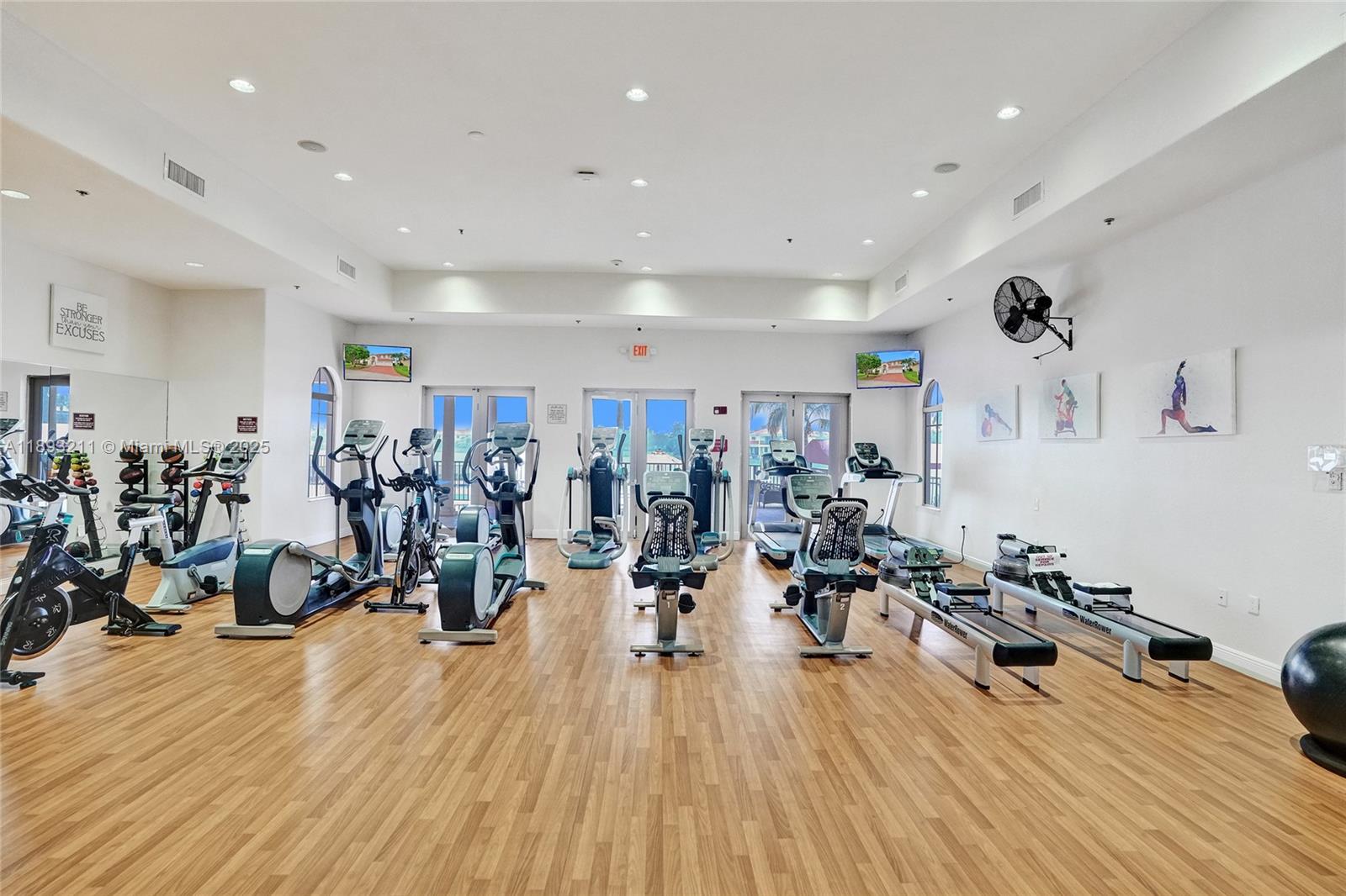 CUTLER CAY - Residential Lease