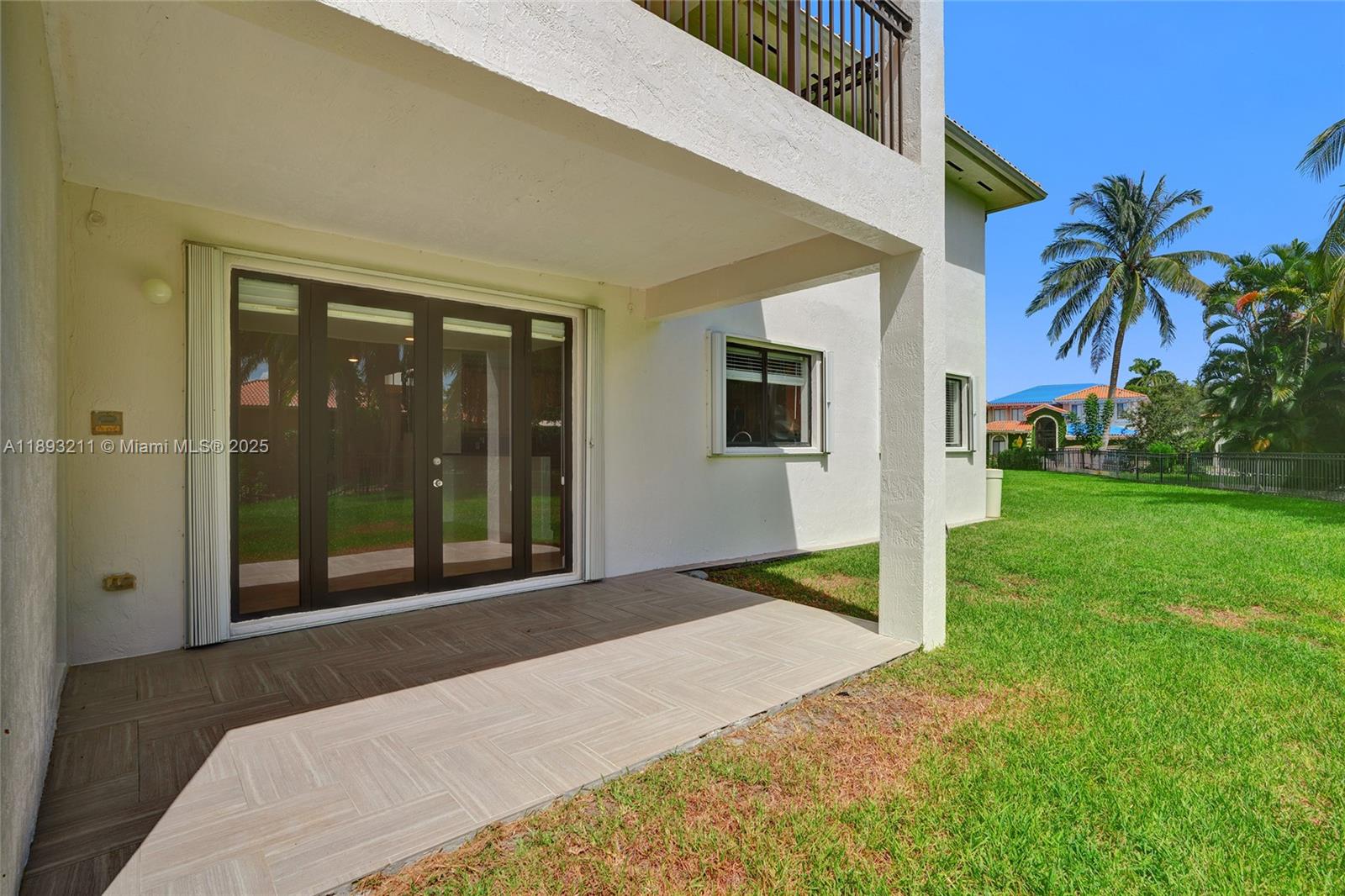 CUTLER CAY - Residential Lease