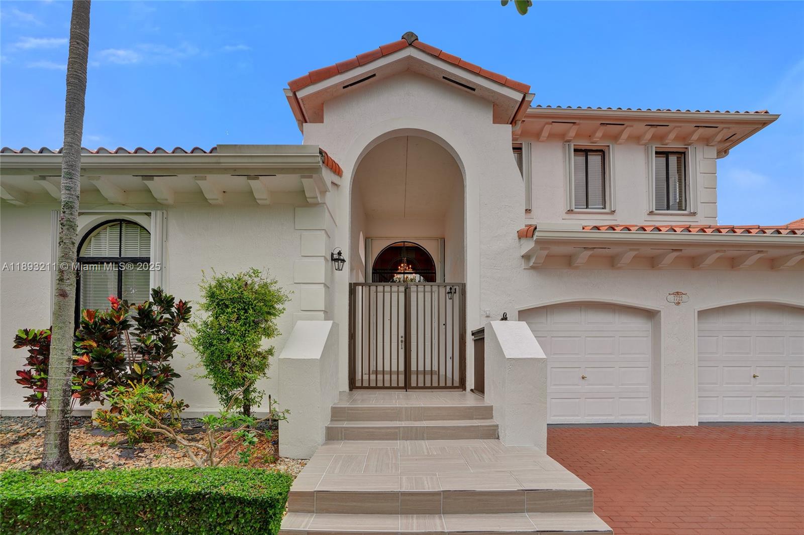 CUTLER CAY - Residential Lease