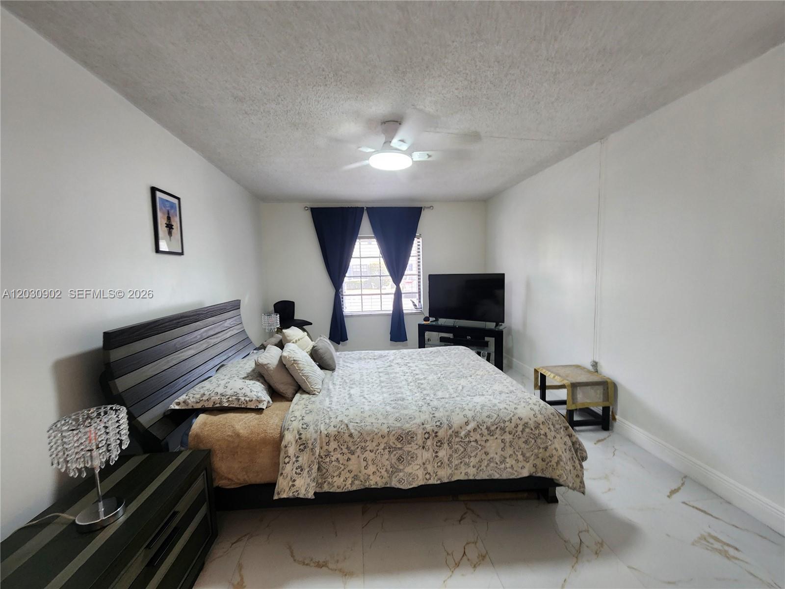 160 Cypress Club Dr 608