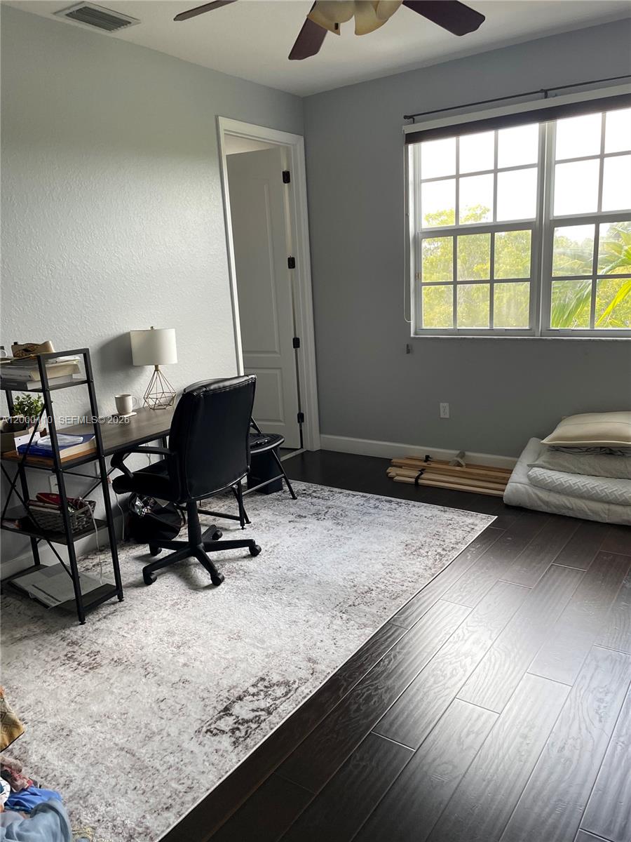 COBBLESTONE CONDO - Residential