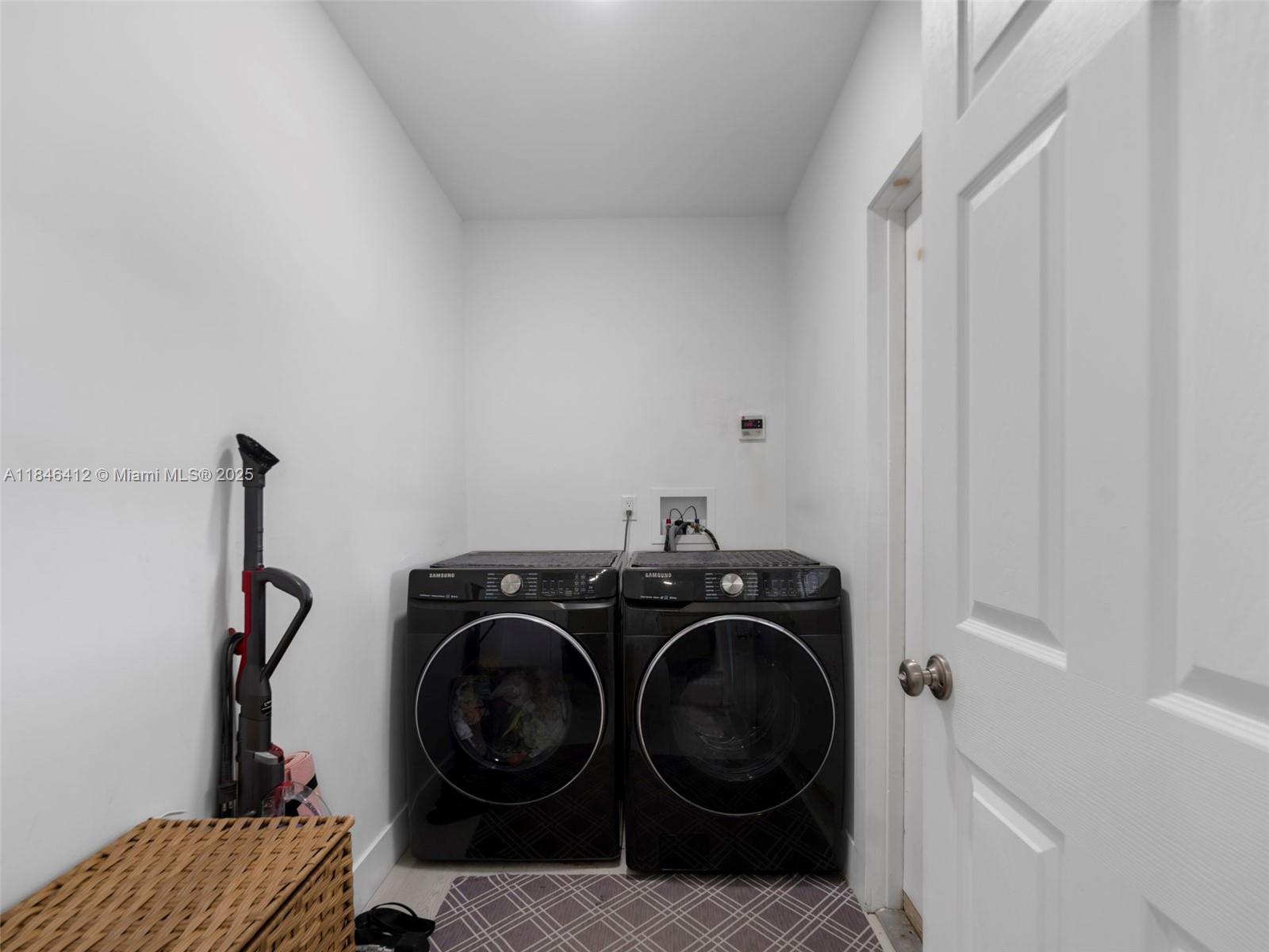 5203 SW 128th Pl, Miami, FL, 33175/$700,000 4 5203 SW 128th Pl