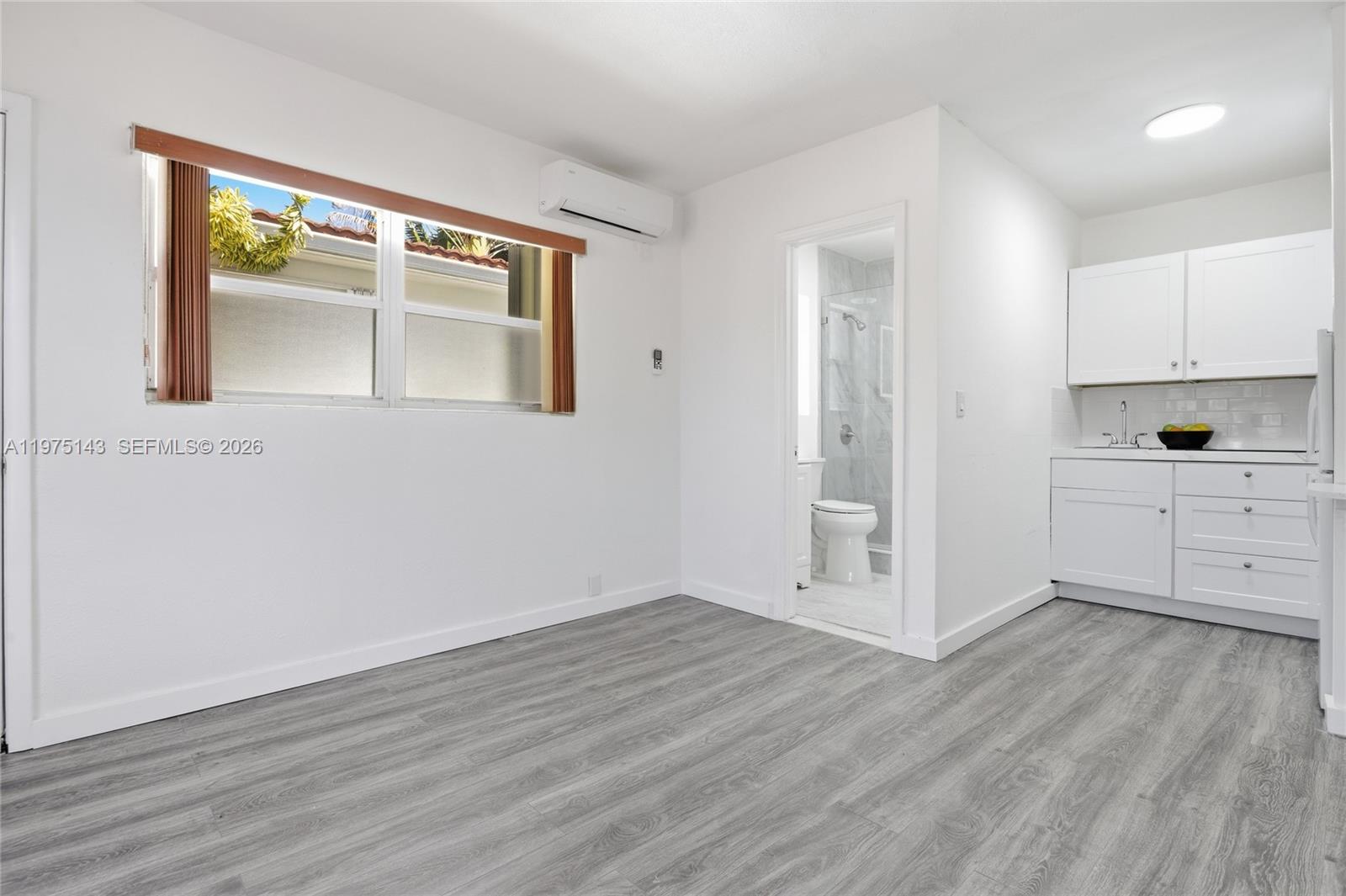 SILVER BLUFF GARDENS - Residential Lease