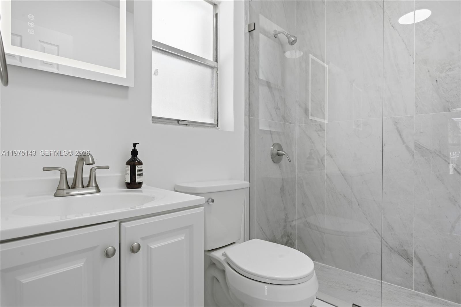 SILVER BLUFF GARDENS - Residential Lease