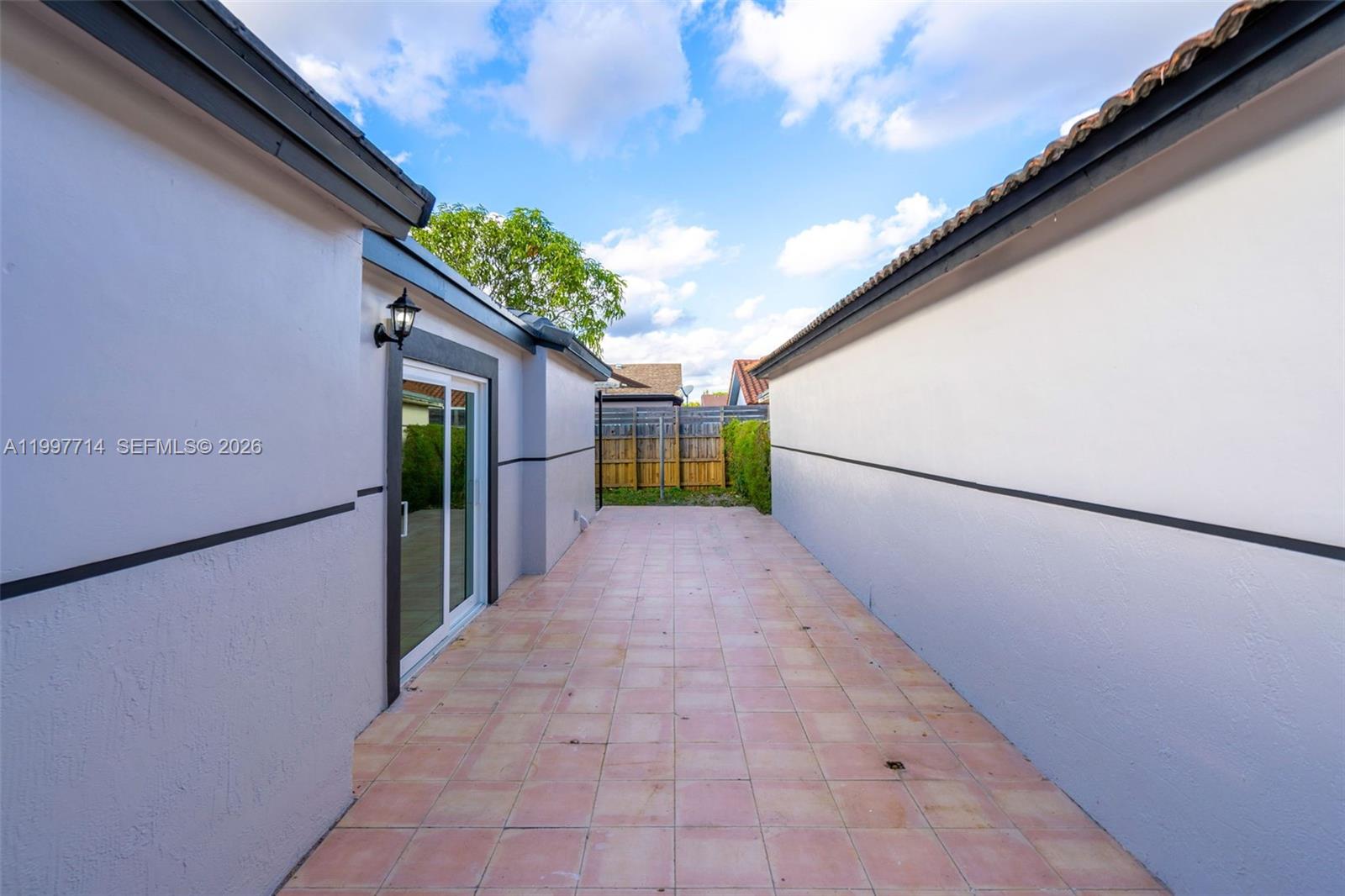 CARIBE HOMES - Residential