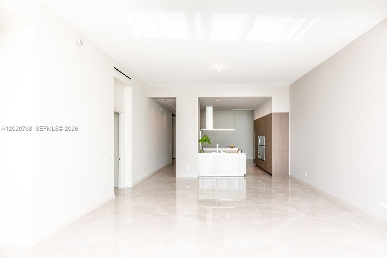 Turnberry Ocean Club - Residential