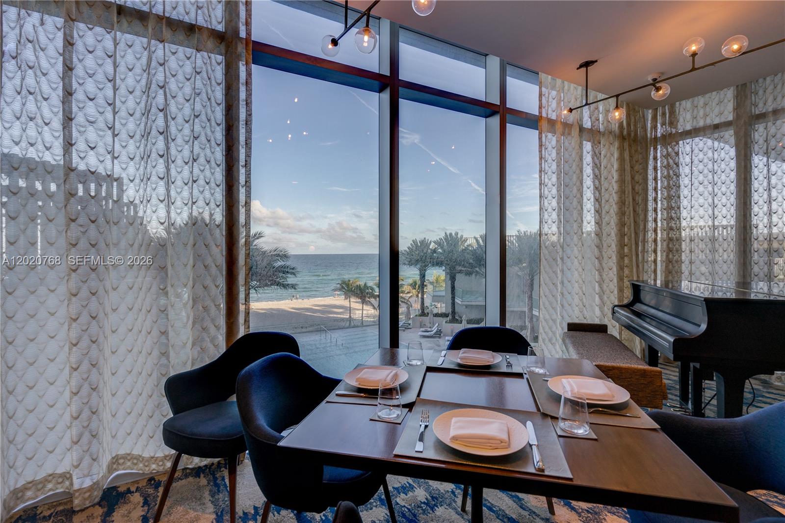 Turnberry Ocean Club - Residential
