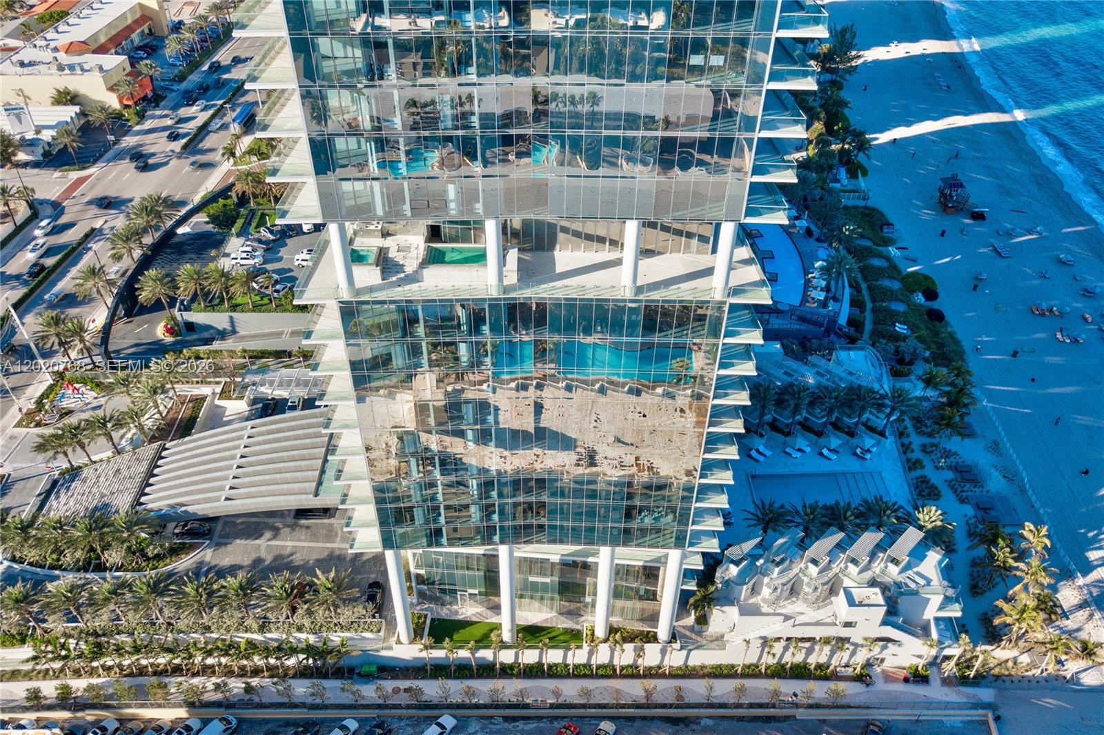 Turnberry Ocean Club - Residential